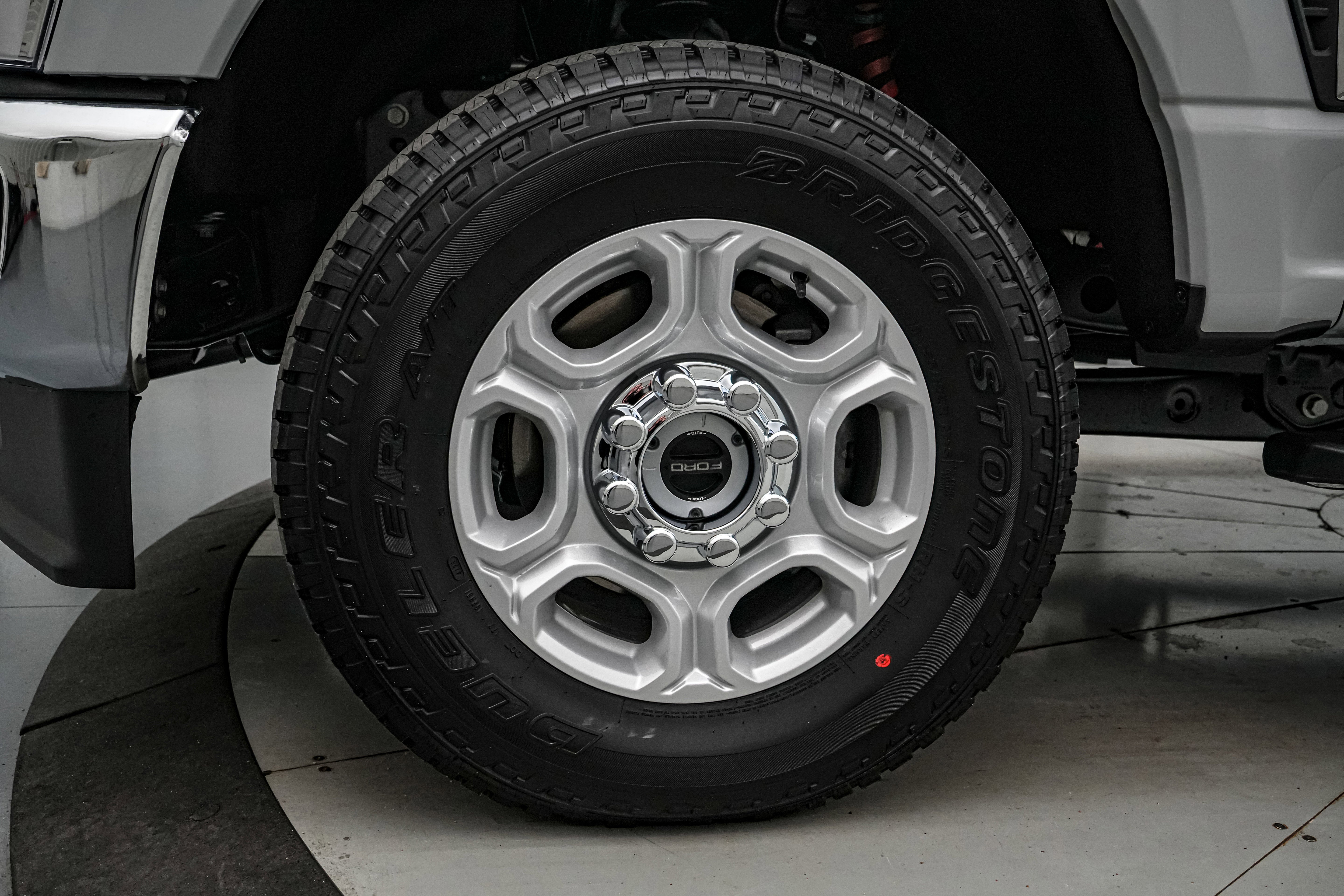 2026 Ford Super Duty F-250 SRW XLT Luxury Package