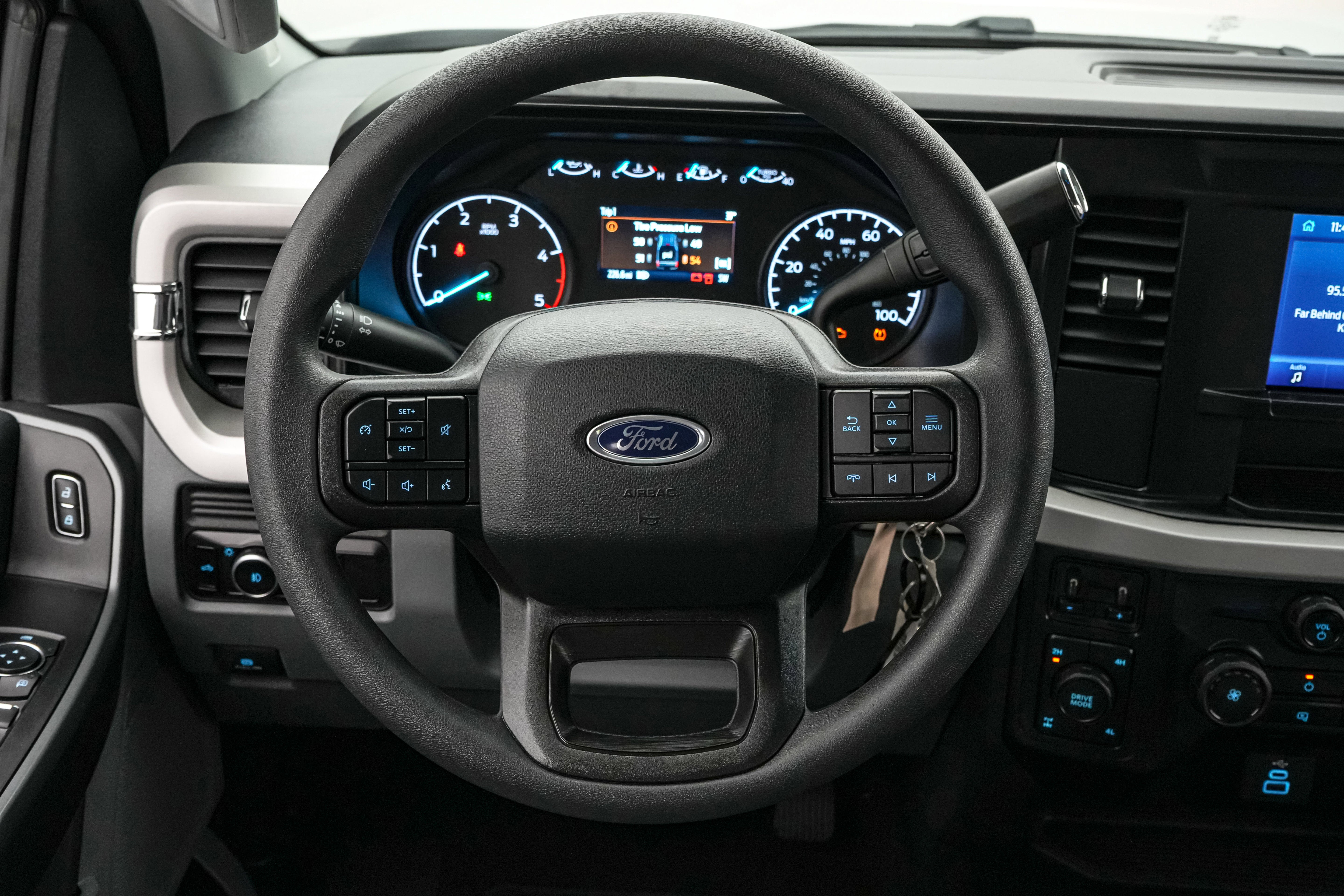 2026 Ford Super Duty F-250 SRW XLT Luxury Package