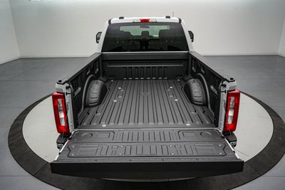 2026 Ford Super Duty F-250 SRW XLT Luxury Package