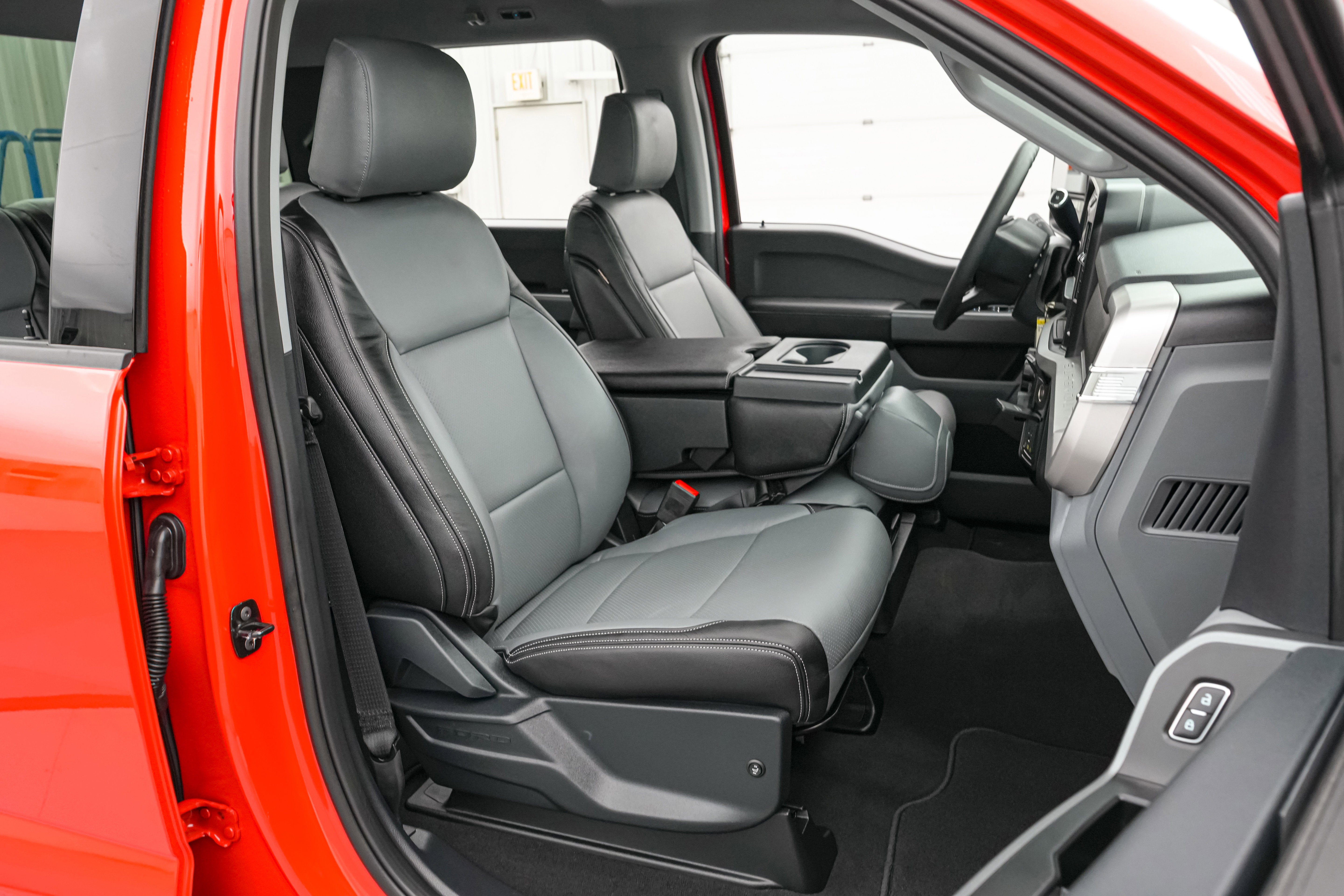 2026 Ford Super Duty F-250 SRW XLT Luxury Package