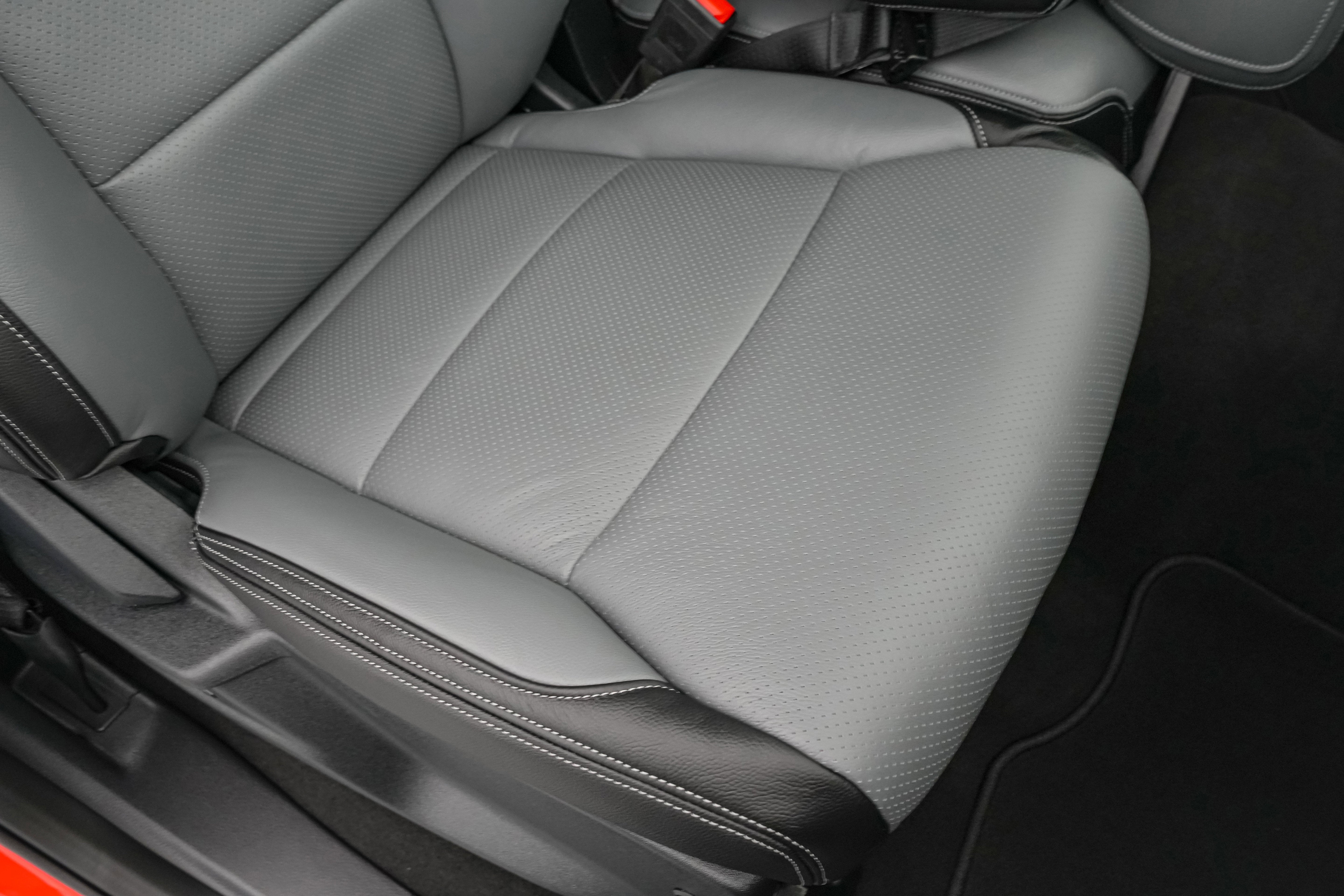 2026 Ford Super Duty F-250 SRW XLT Luxury Package