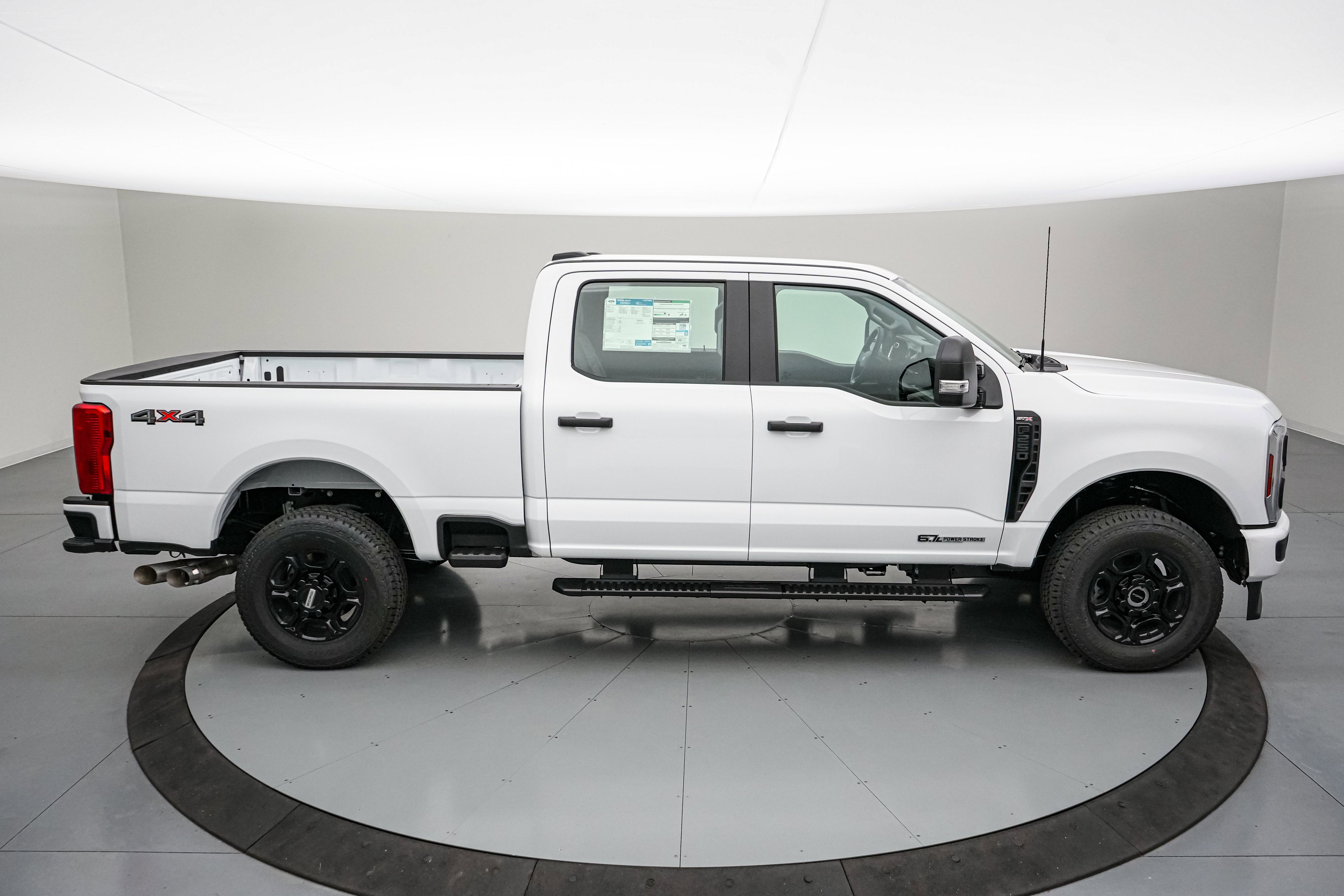 2026 Ford Super Duty F-250 SRW XL w/STX Appearance Package