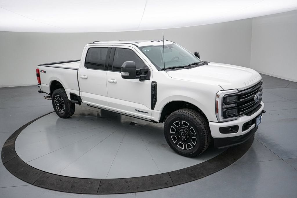 2025 Ford Super Duty F-250 SRW Platinum