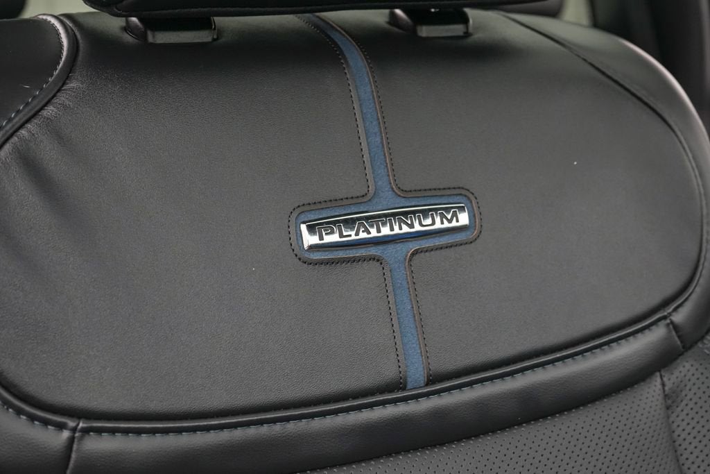 2025 Ford Super Duty F-250 SRW Platinum