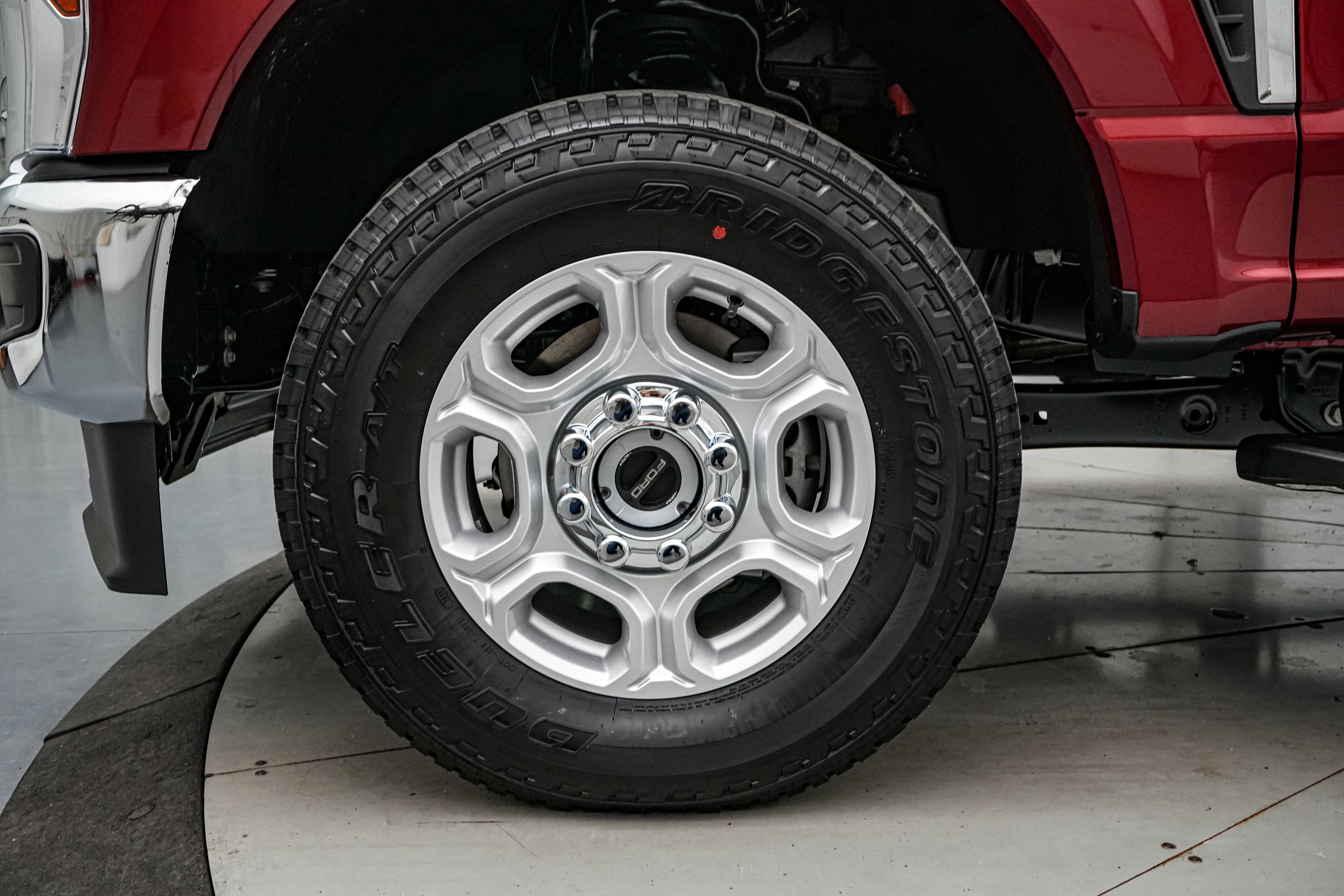 2026 Ford Super Duty F-250 SRW XLT Luxury Package