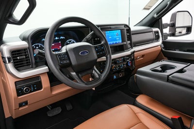 2026 Ford Super Duty F-250 SRW XLT Luxury Package