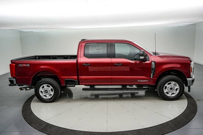 2026 Ford Super Duty F-250 SRW XLT Luxury Package