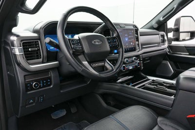 2025 Ford Super Duty F-250 SRW Platinum