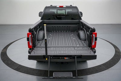2025 Ford Super Duty F-250 SRW Platinum