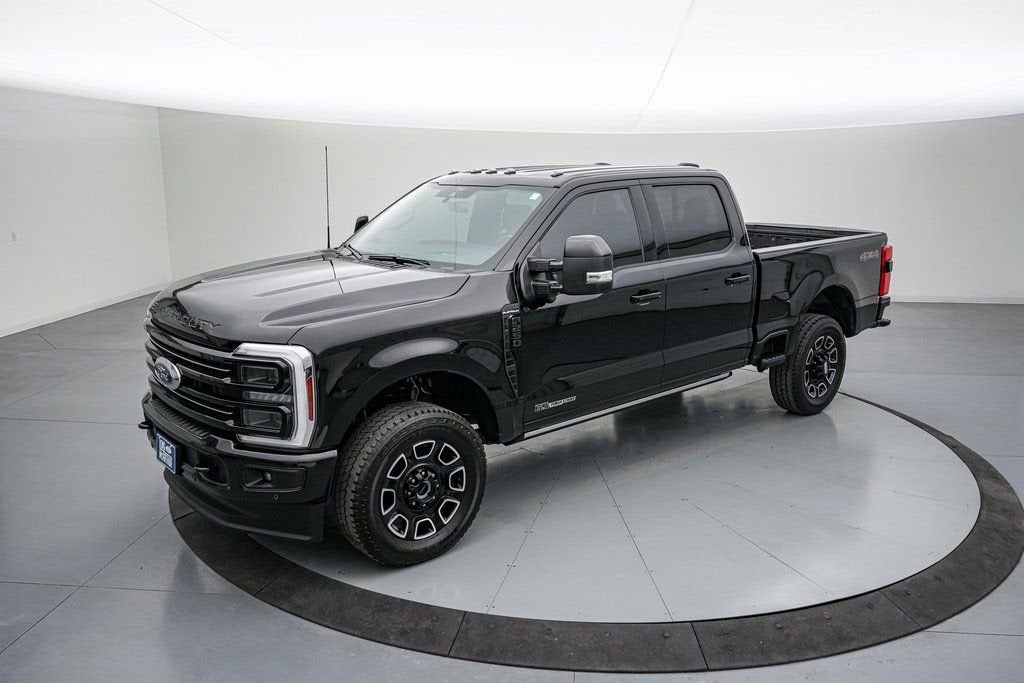 2025 Ford Super Duty F-250 SRW Platinum