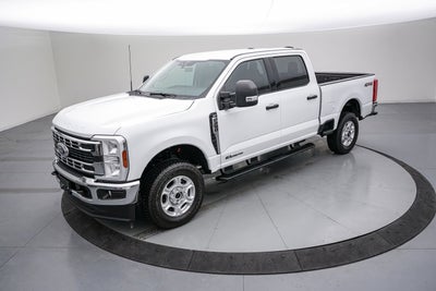 2026 Ford Super Duty F-250 SRW XLT Luxury Package