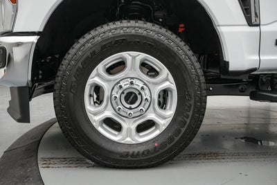 2026 Ford Super Duty F-250 SRW XLT Luxury Package