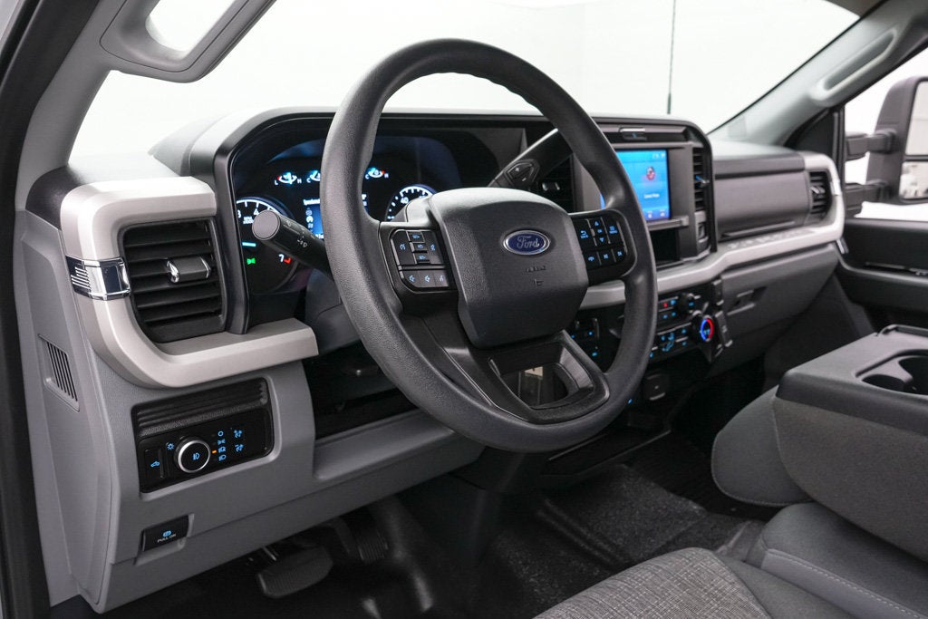 2025 Ford F-250SD XLT