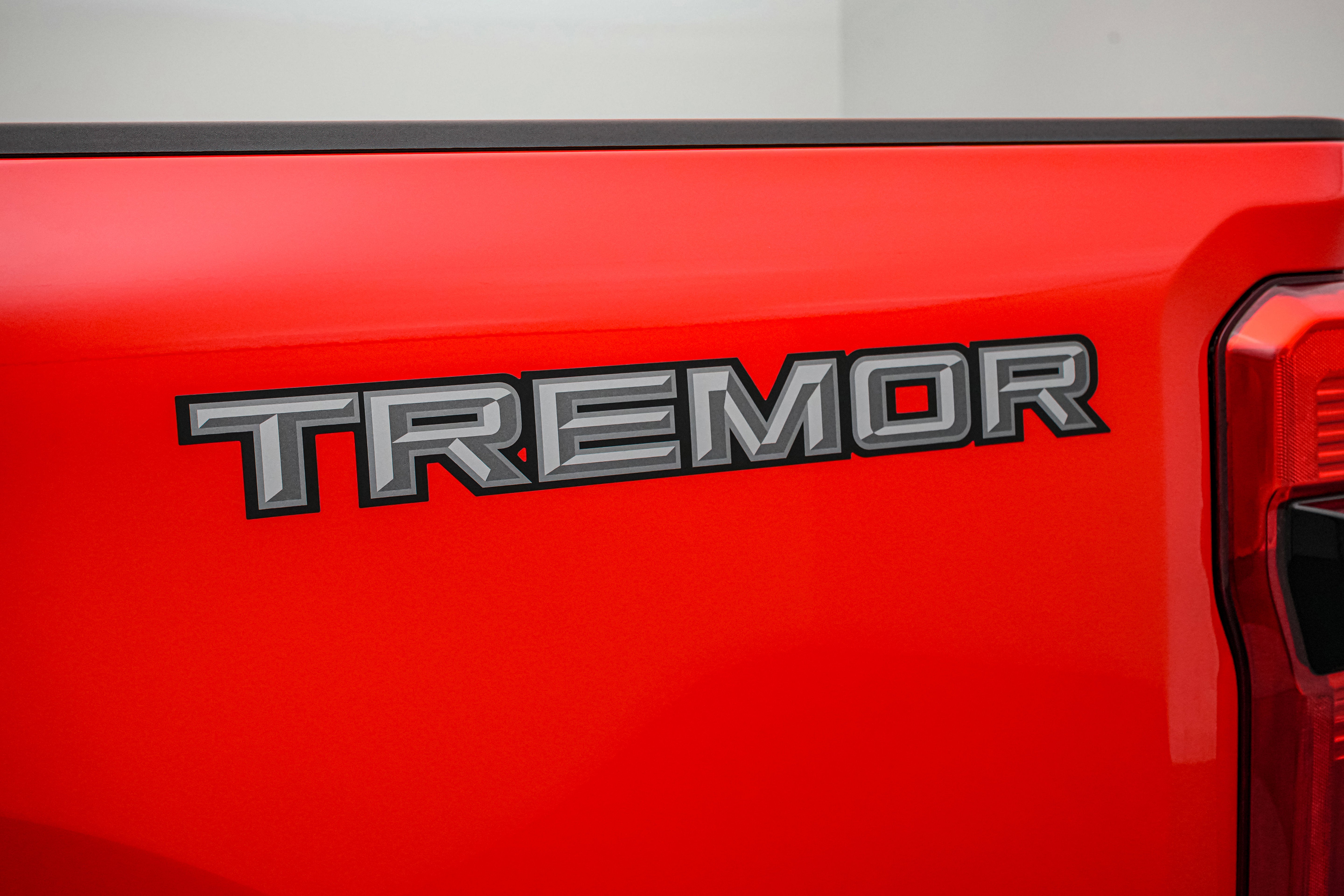 2026 Ford Super Duty F-250 SRW LARIAT Tremor