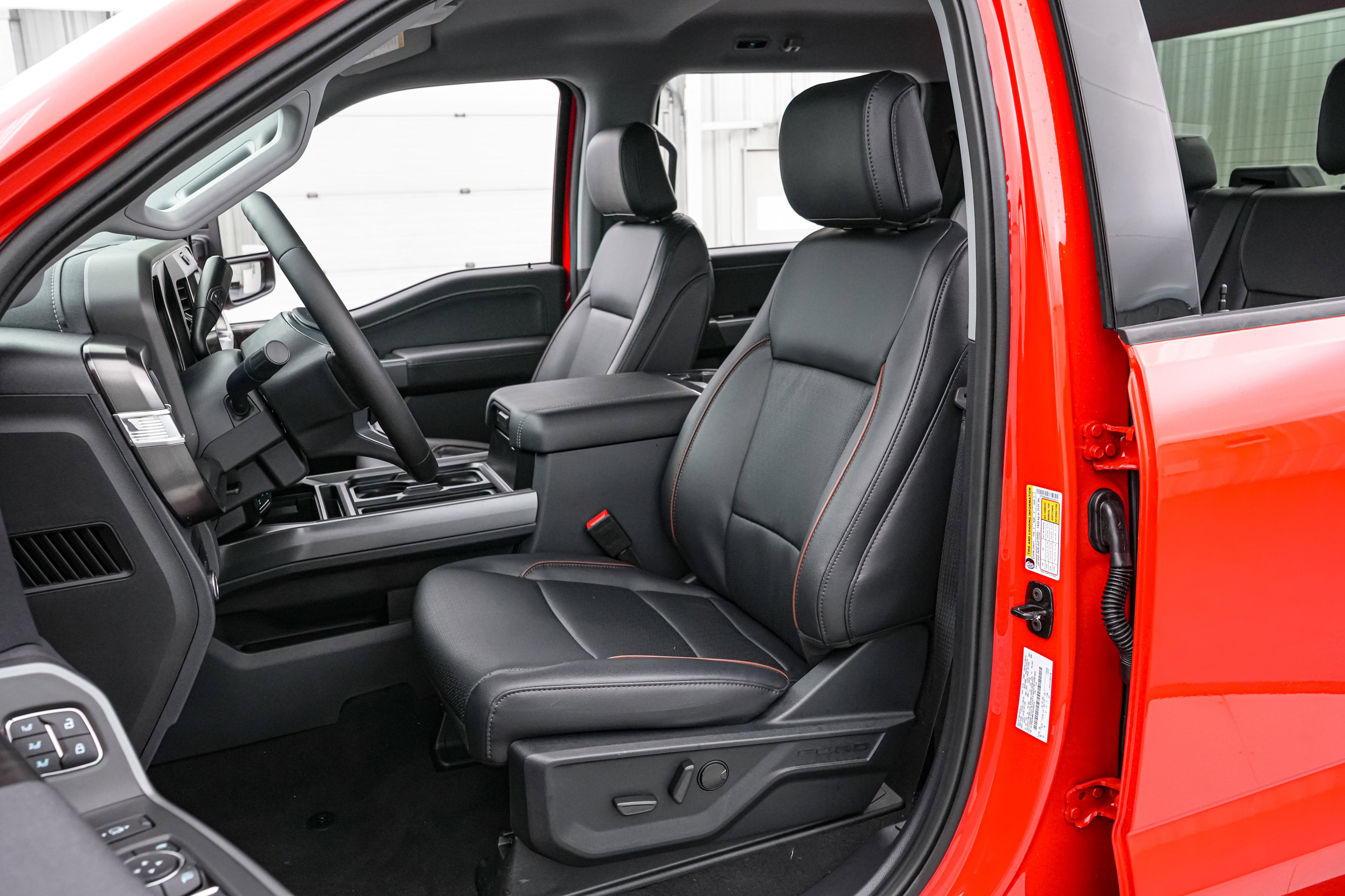 2026 Ford Super Duty F-250 SRW LARIAT Tremor