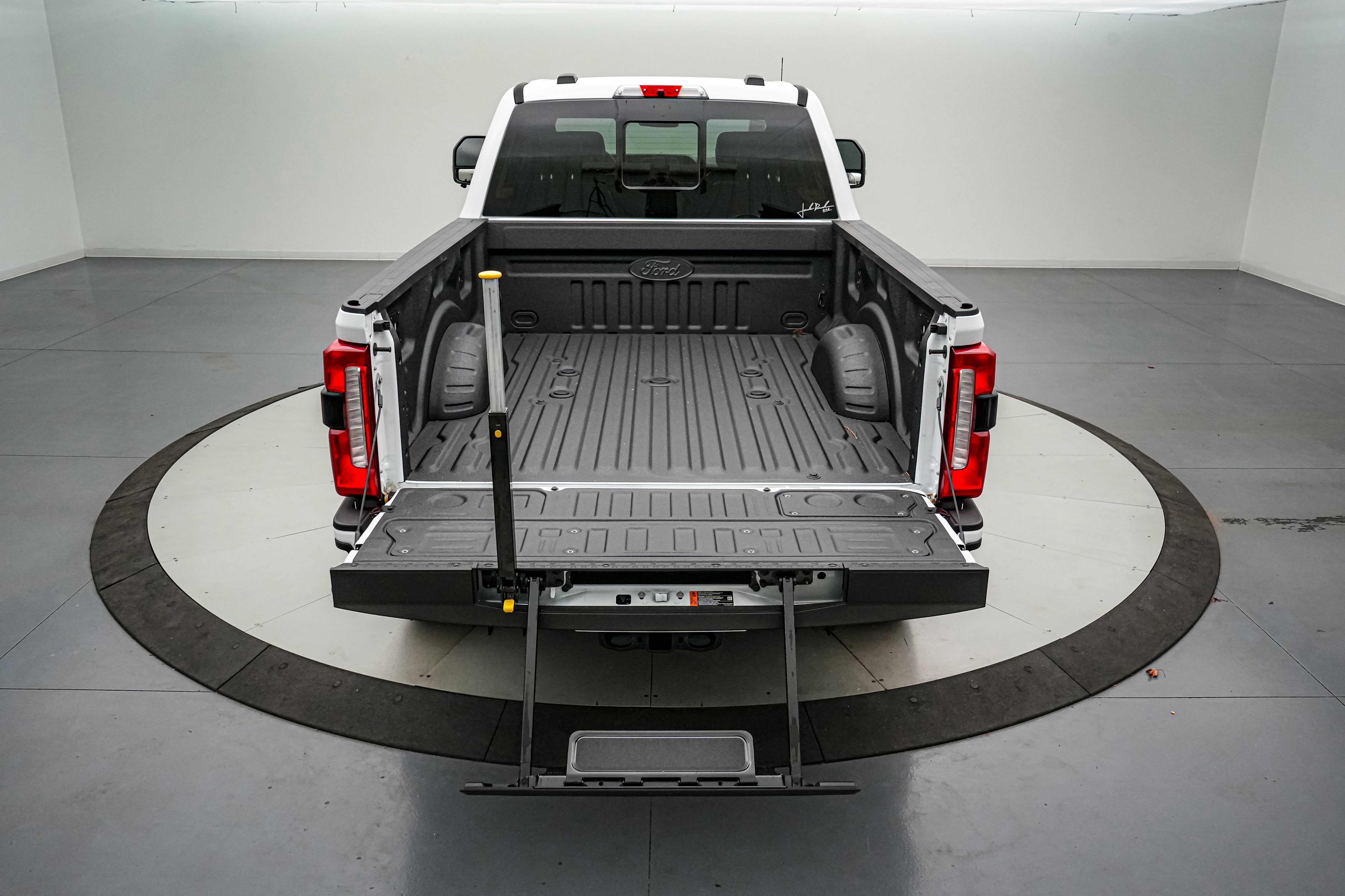 2026 Ford Super Duty F-250 SRW ROUSH SD