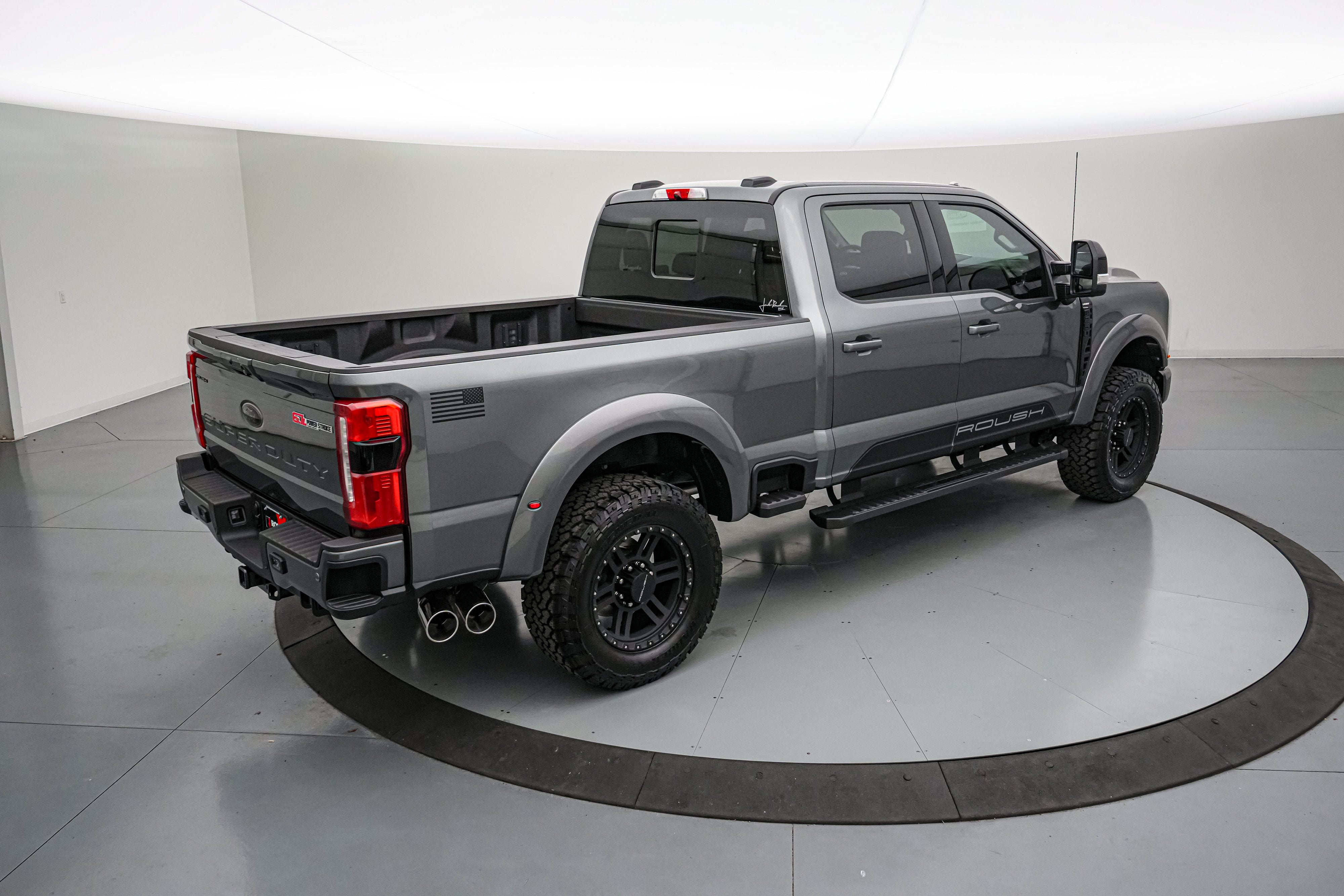 2026 Ford Super Duty F-250 SRW ROUSH LARIAT
