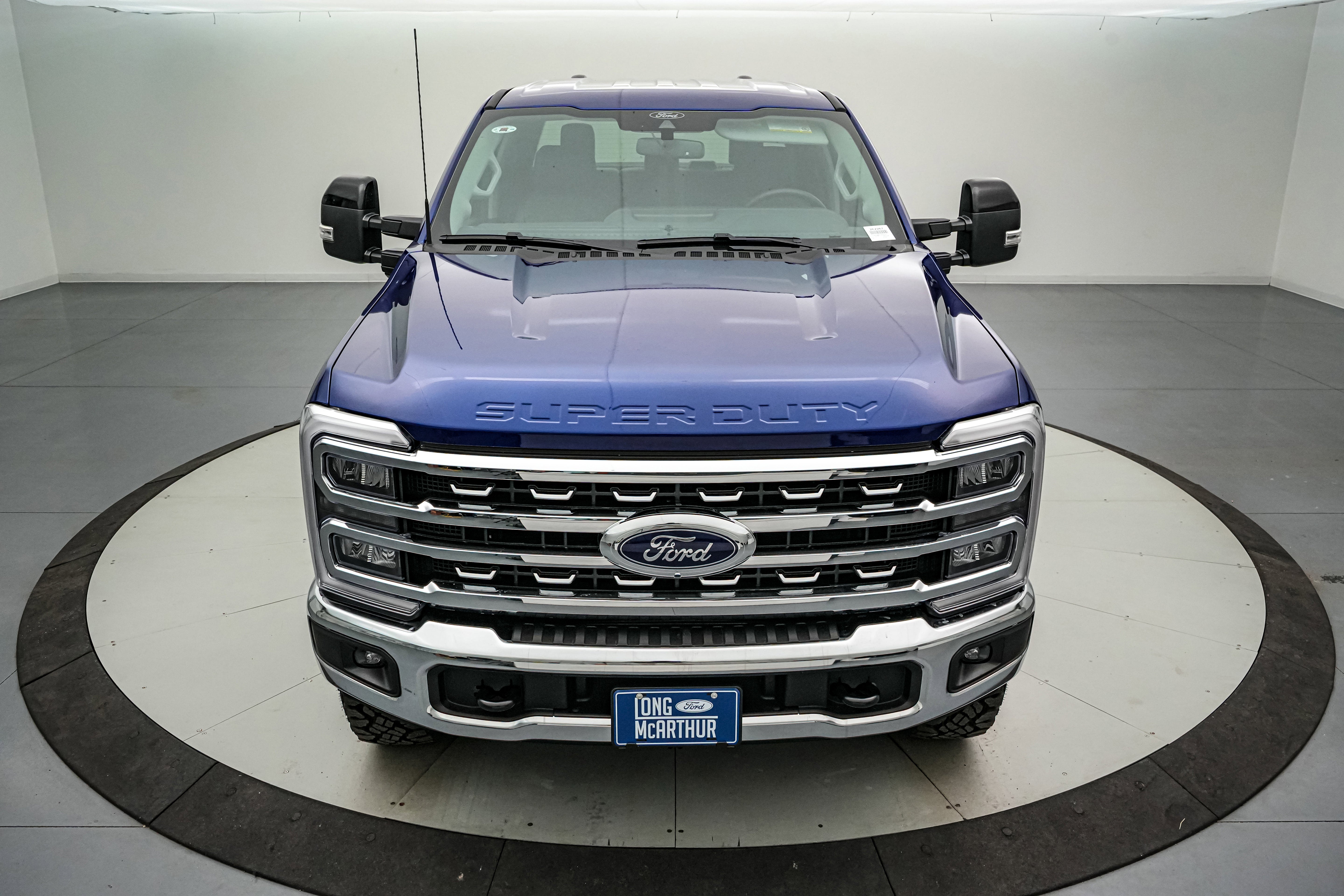 2026 Ford Super Duty F-250 SRW LARIAT Tremor