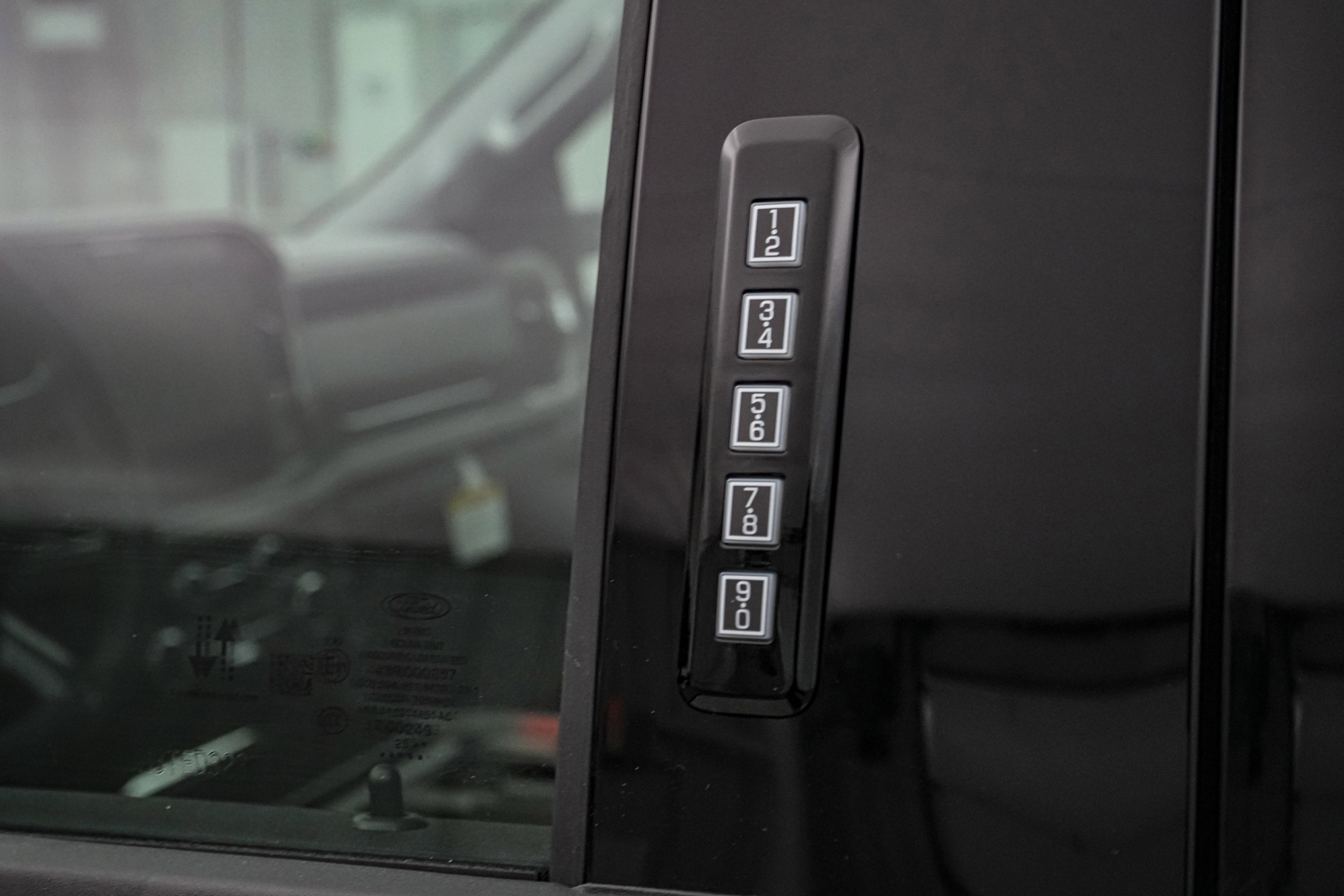 2026 Ford Super Duty F-250 SRW LARIAT Tremor