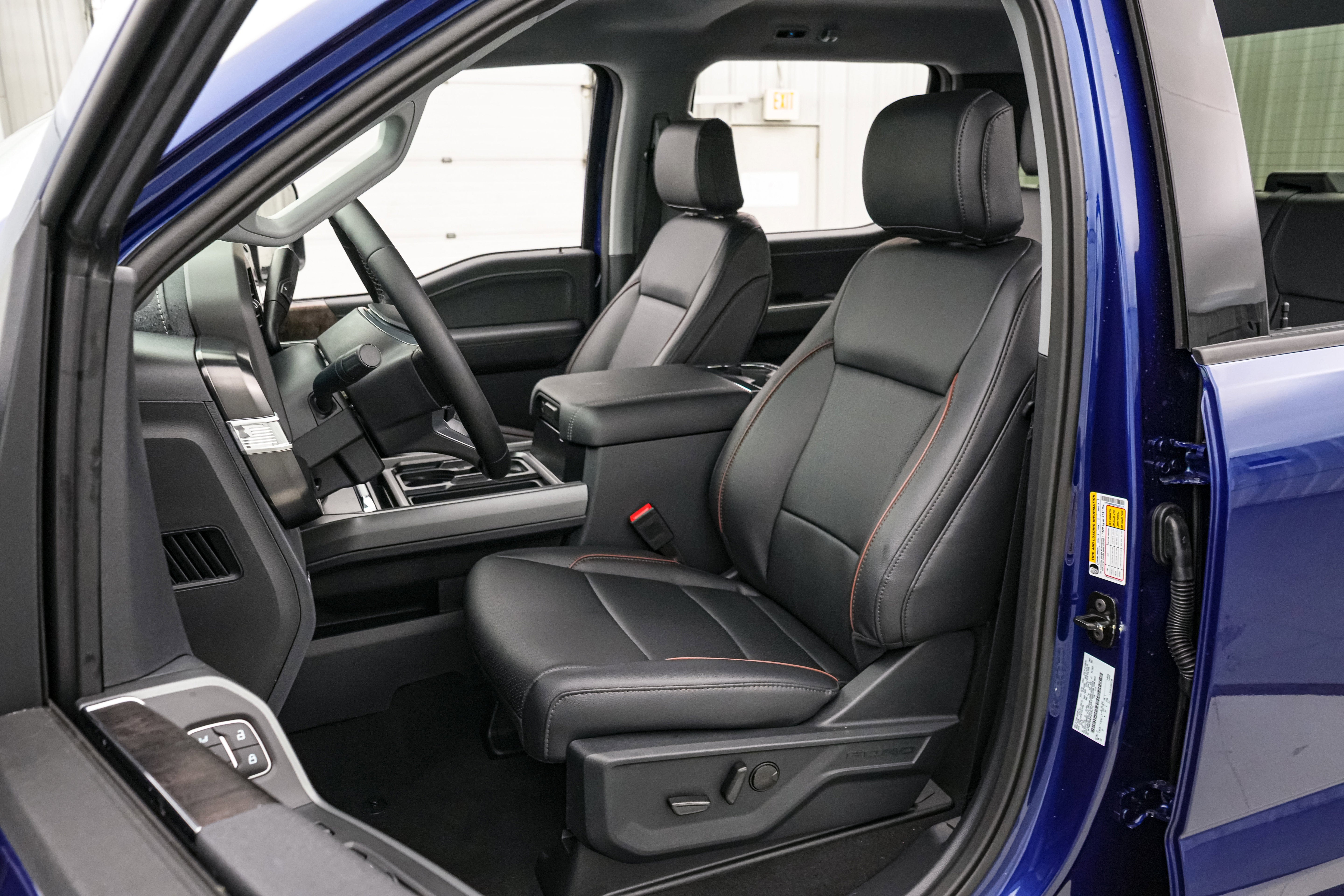 2026 Ford Super Duty F-250 SRW LARIAT Tremor