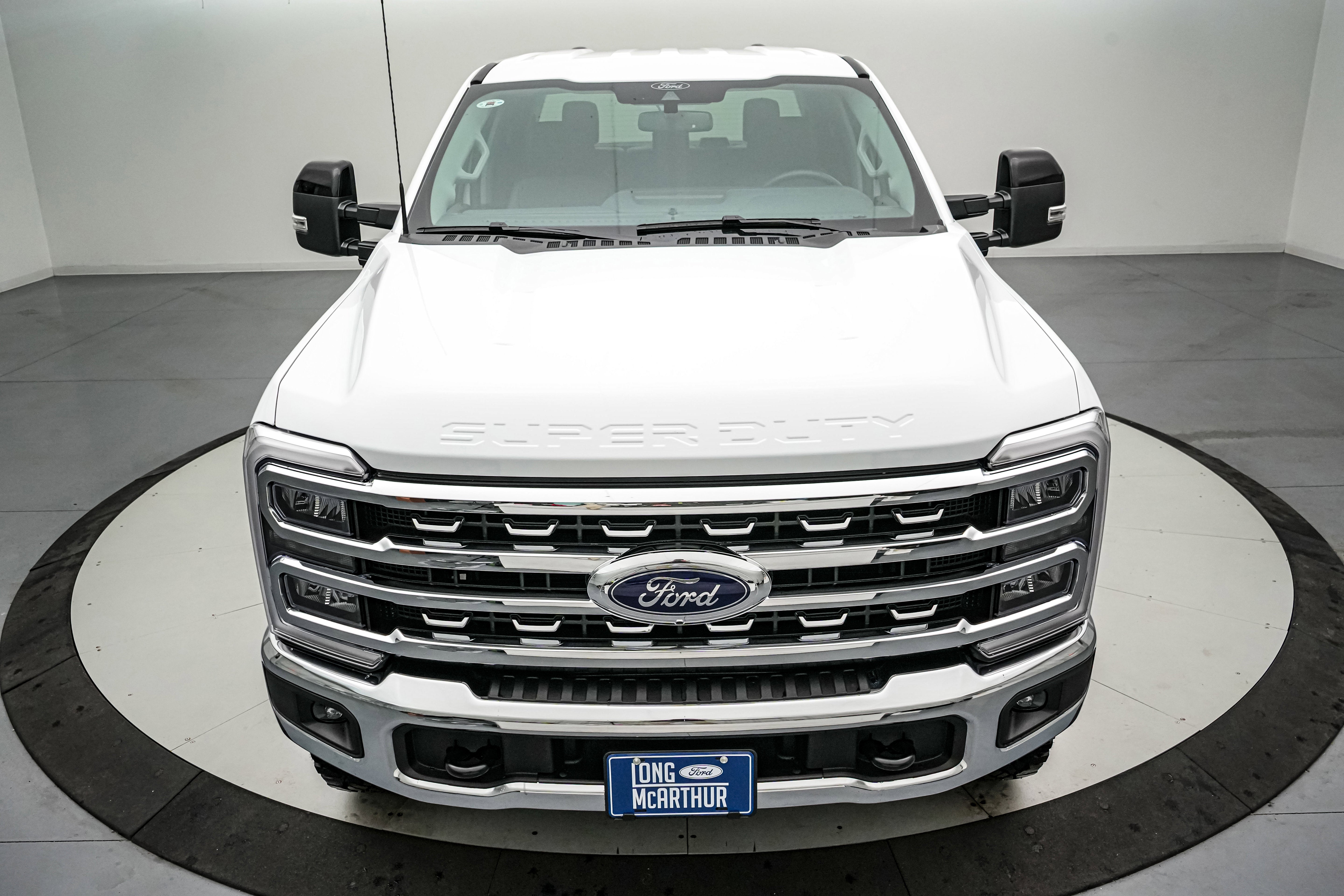 2026 Ford Super Duty F-250 SRW LARIAT Tremor