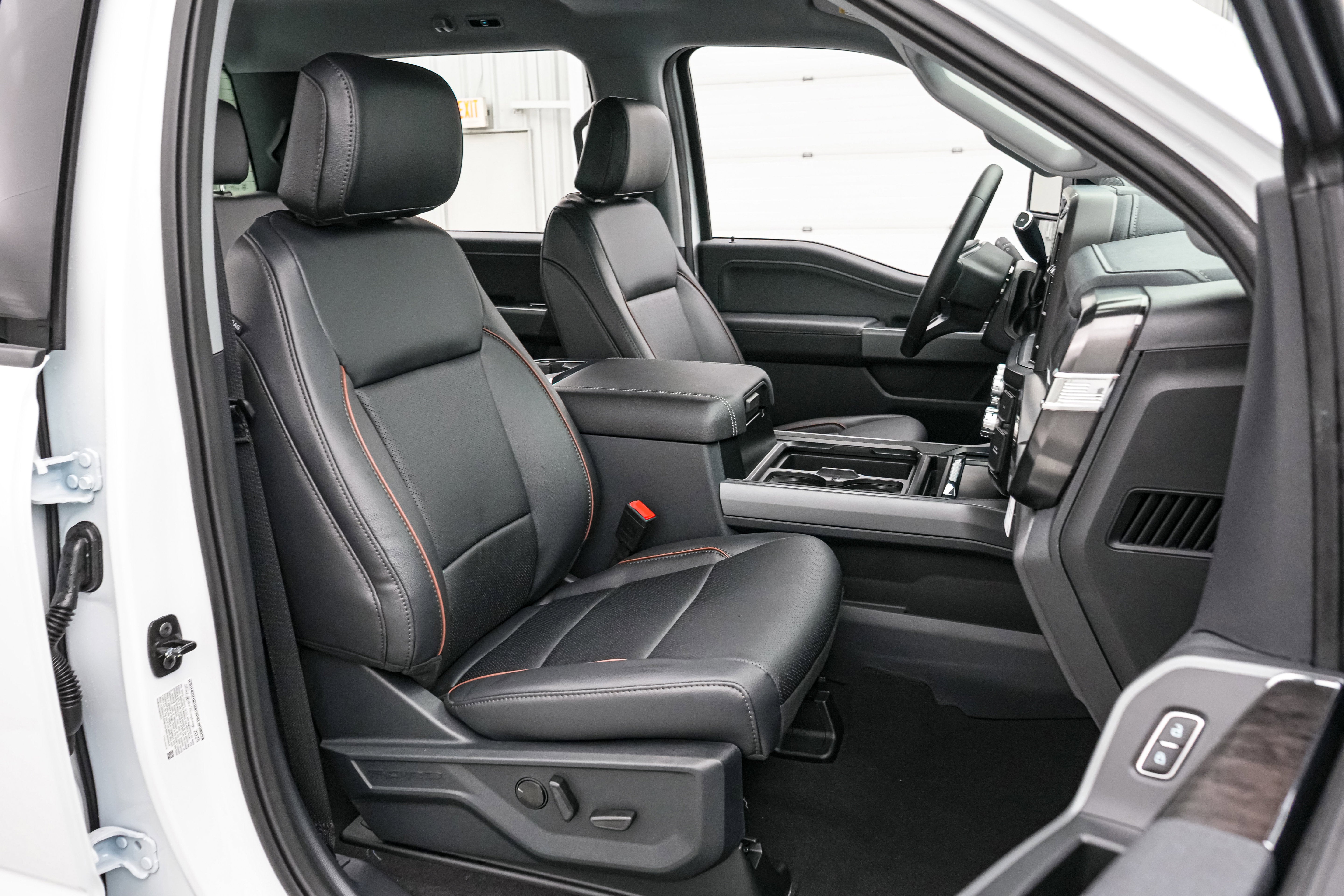 2026 Ford Super Duty F-250 SRW LARIAT Tremor