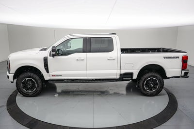 2027 Ford Super Duty F-250 SRW LARIAT