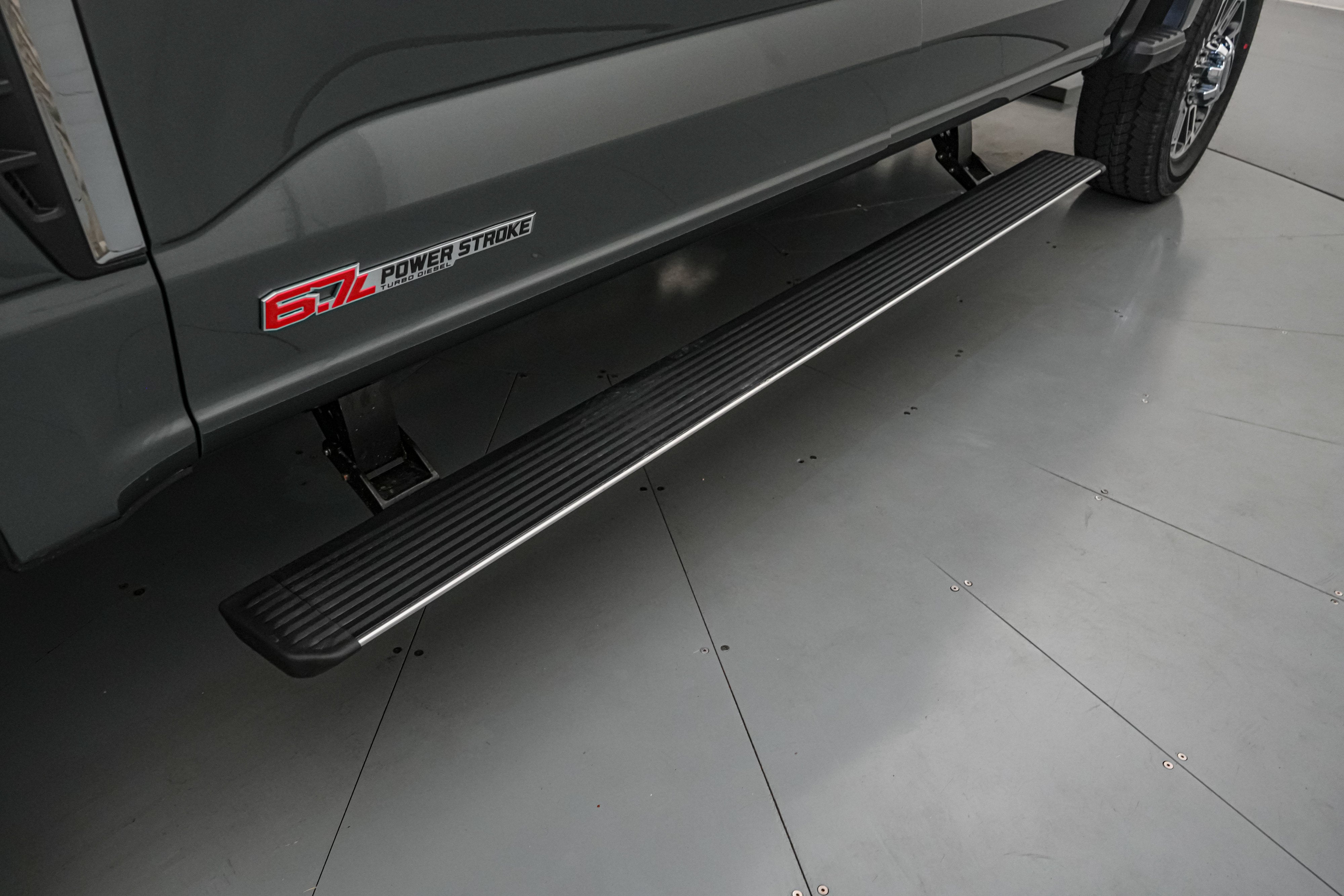 2026 Ford Super Duty F-250 SRW Platinum Plus