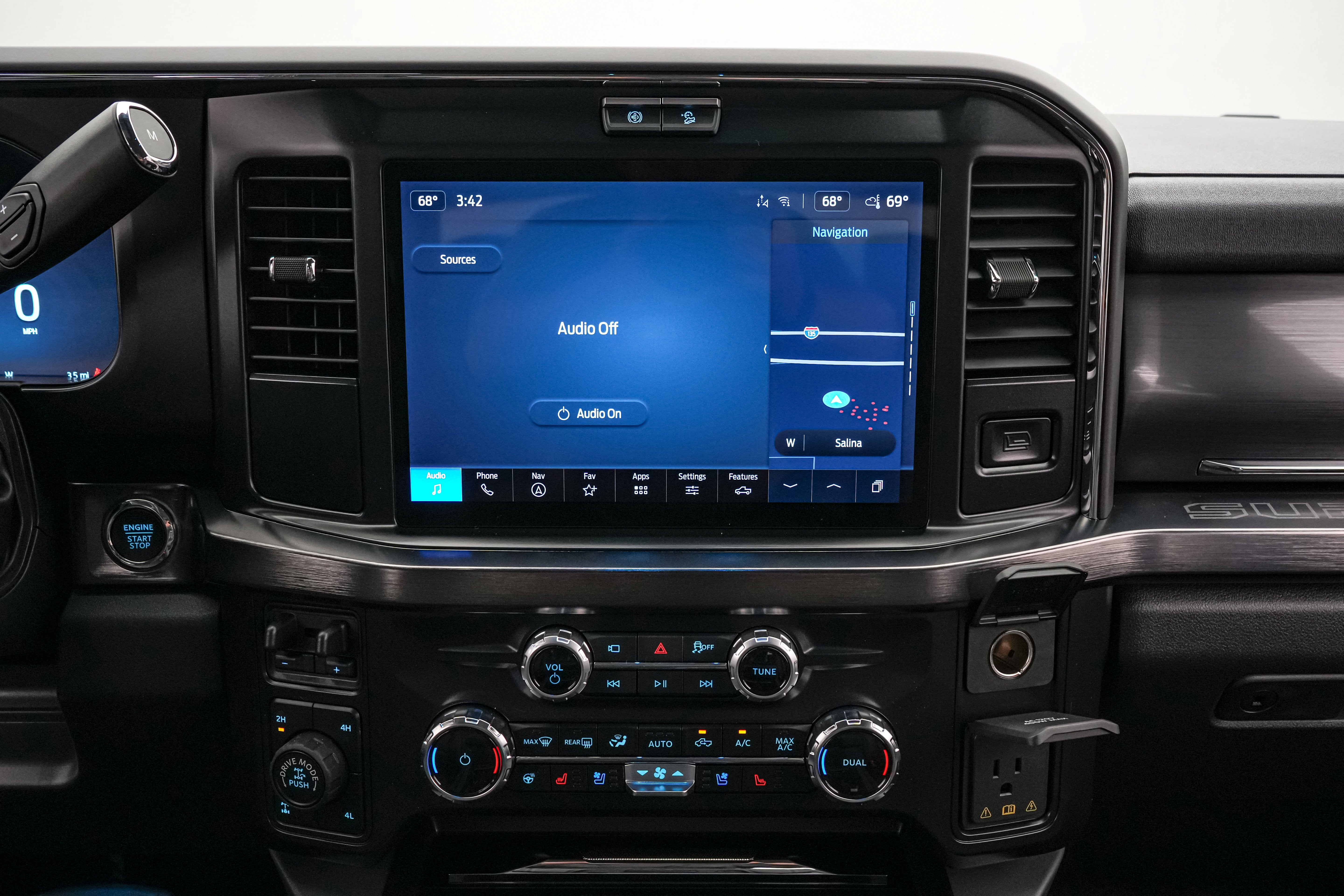 2026 Ford Super Duty F-250 SRW LARIAT Tremor