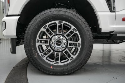 2026 Ford Super Duty F-250 SRW Platinum Plus