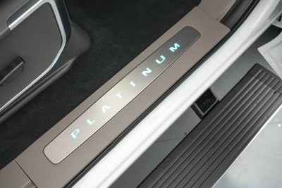 2026 Ford Super Duty F-250 SRW Platinum Plus