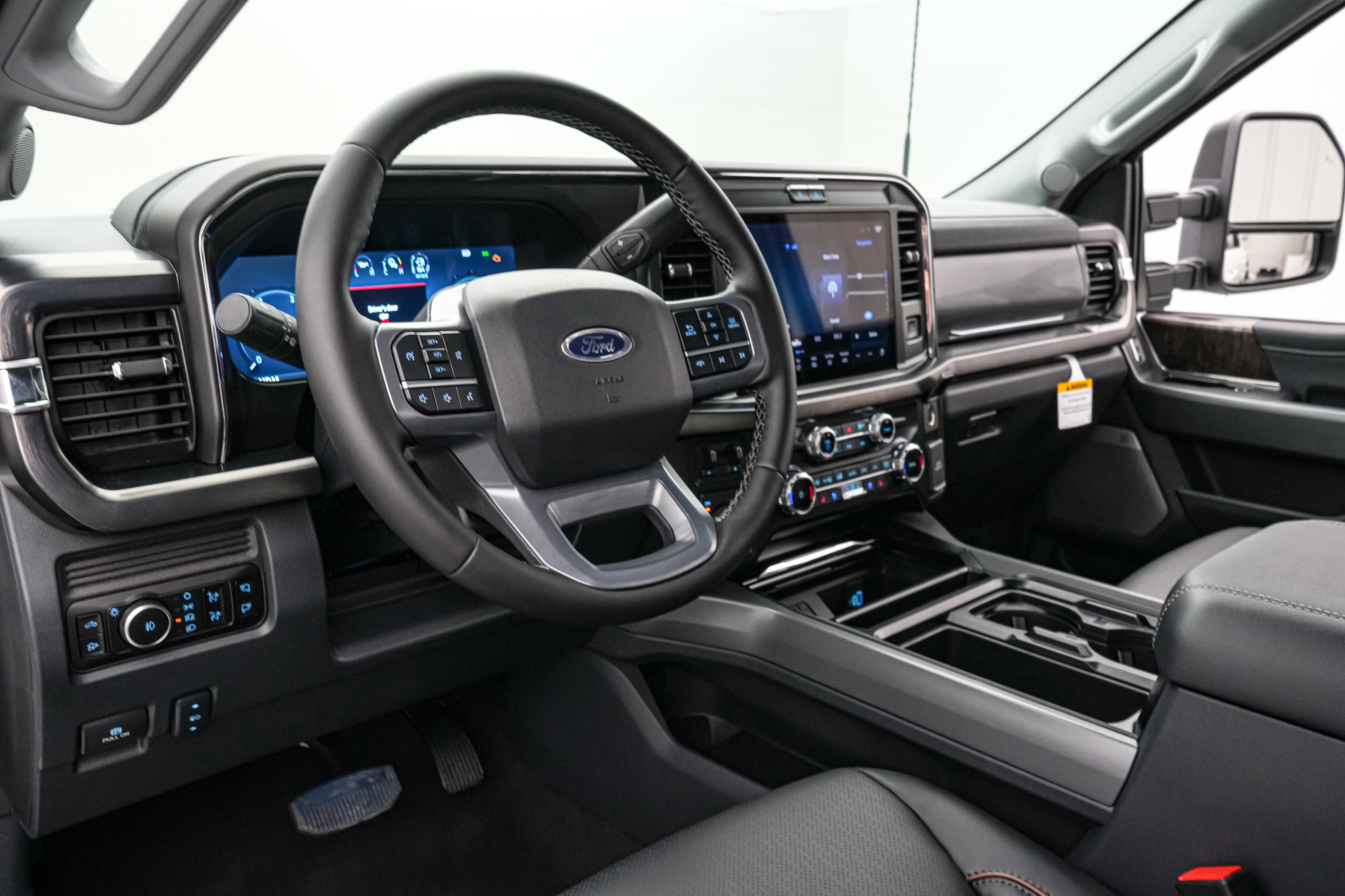 2026 Ford Super Duty F-250 SRW LARIAT Tremor