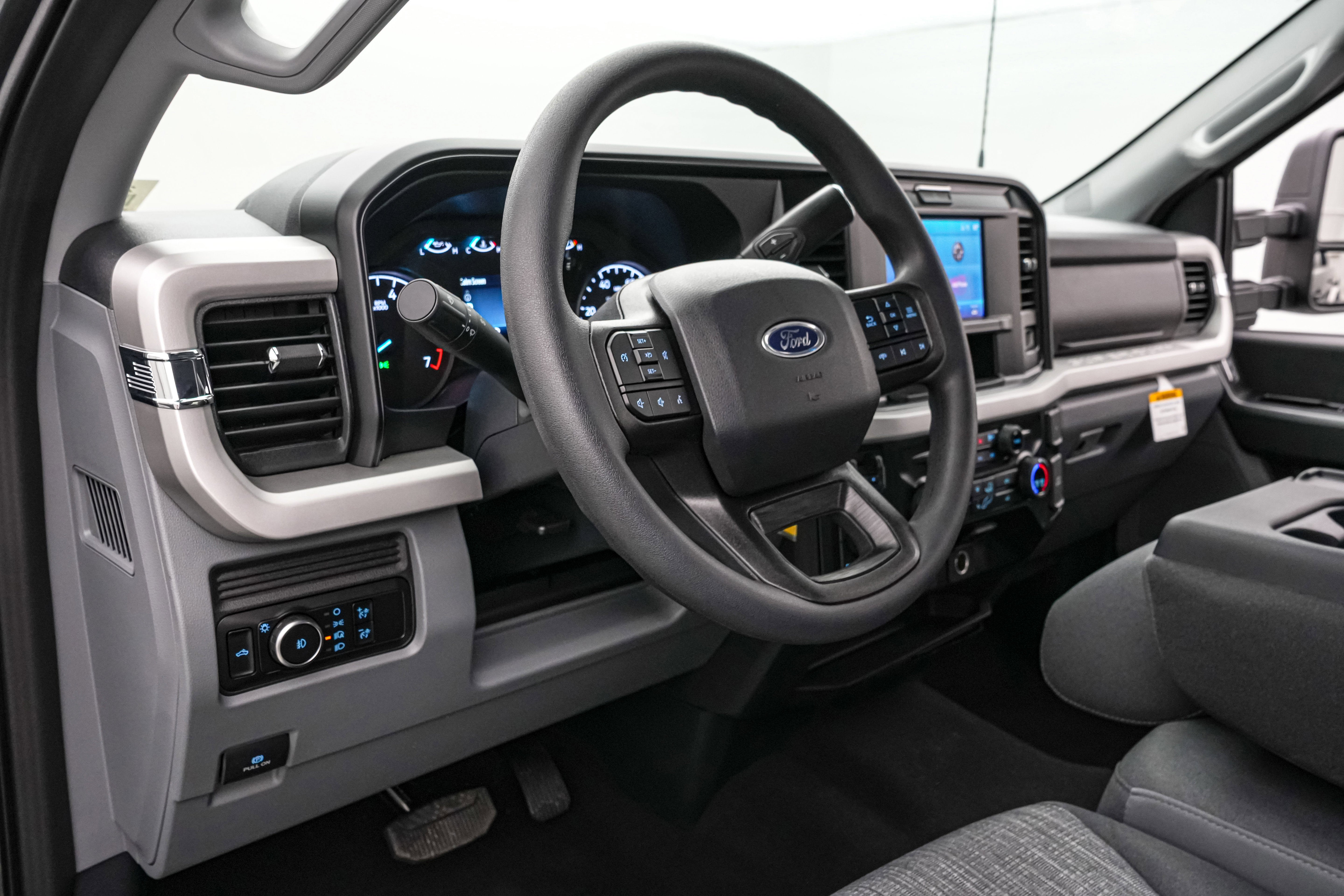 2026 Ford Super Duty F-250 SRW XLT Tremor