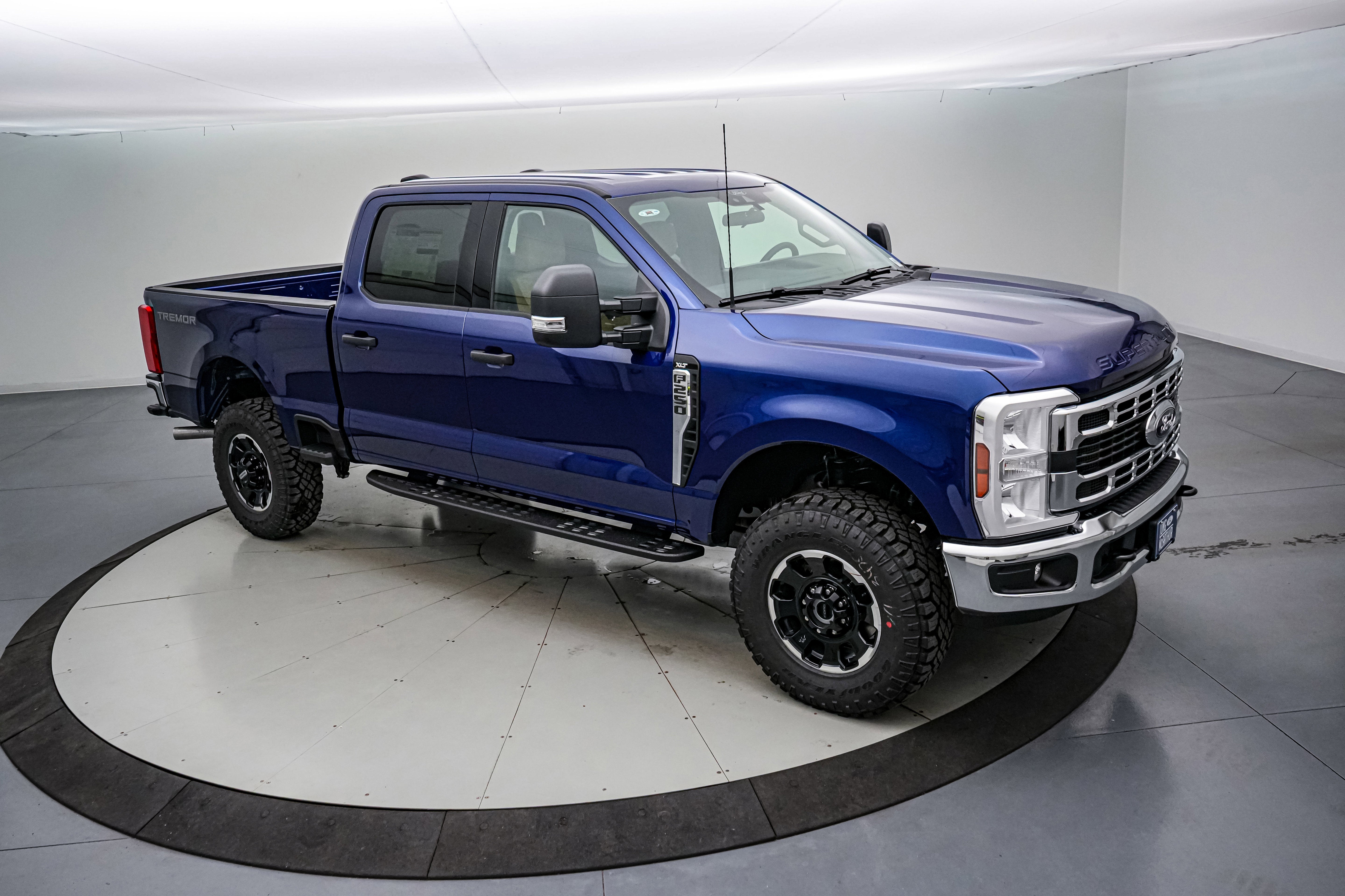 2026 Ford Super Duty F-250 SRW XLT Tremor