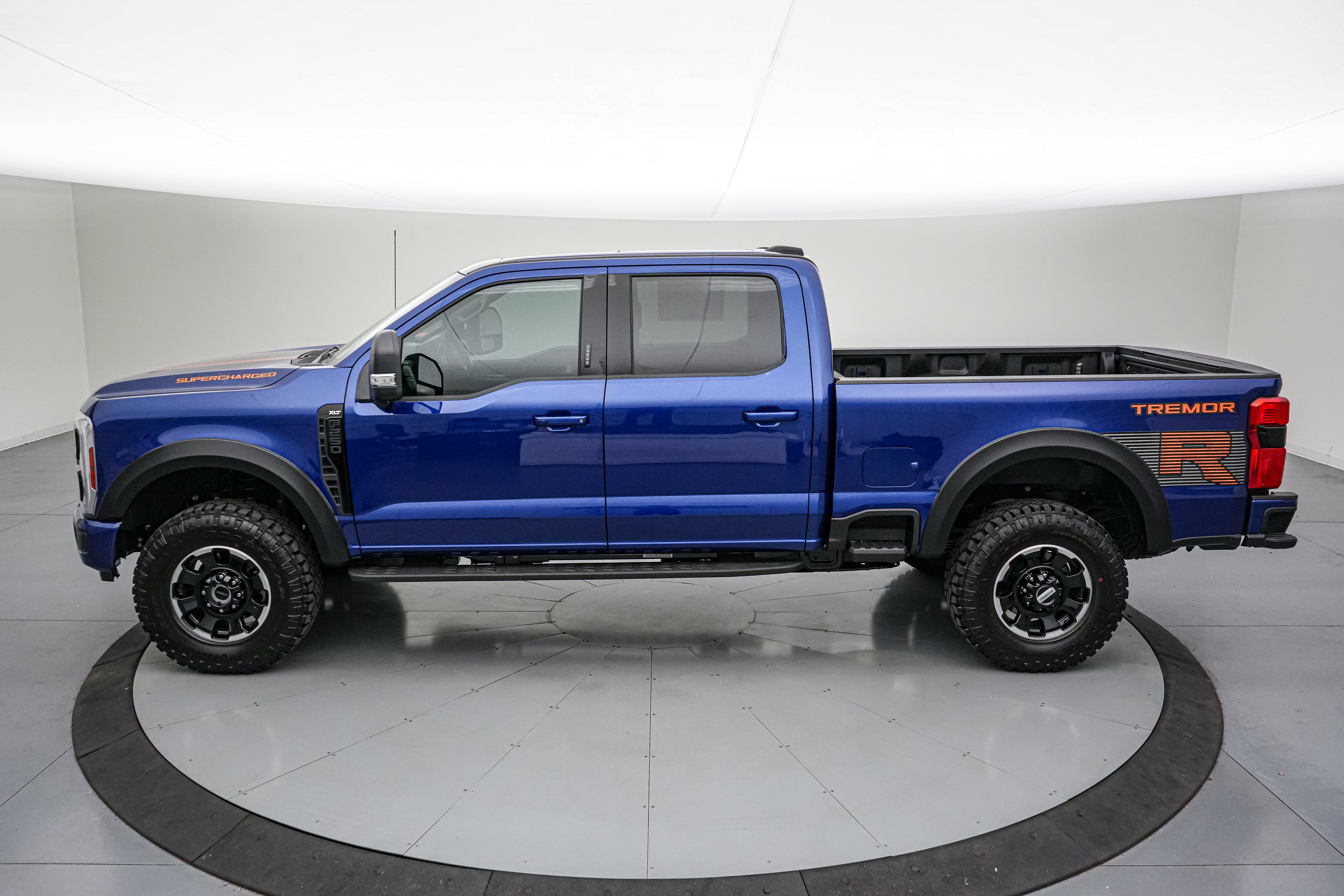 2026 Ford Super Duty F-250 SRW Tremor R