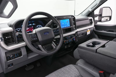 2027 Ford Super Duty F-250 SRW XLT