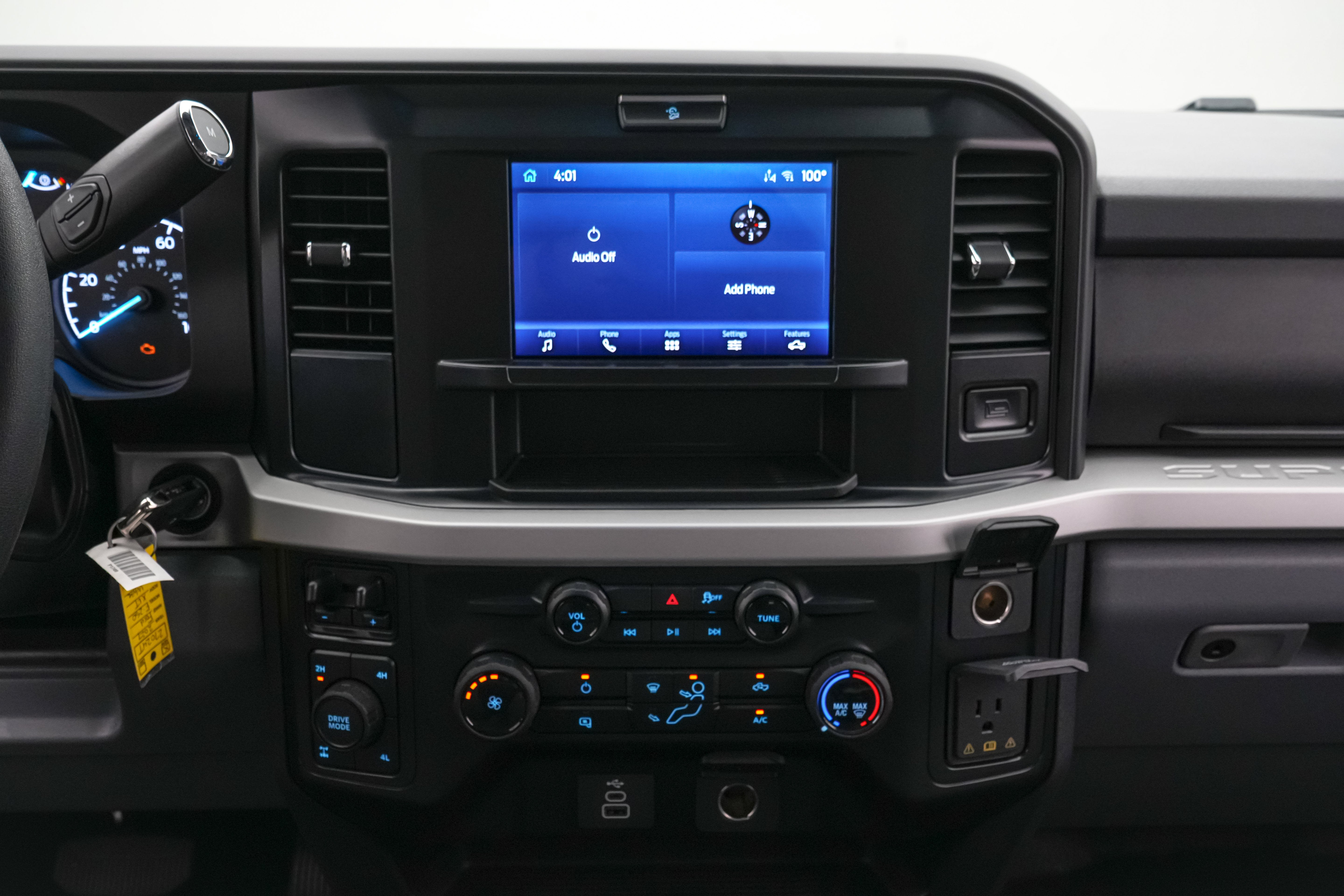 2027 Ford Super Duty F-250 SRW XLT