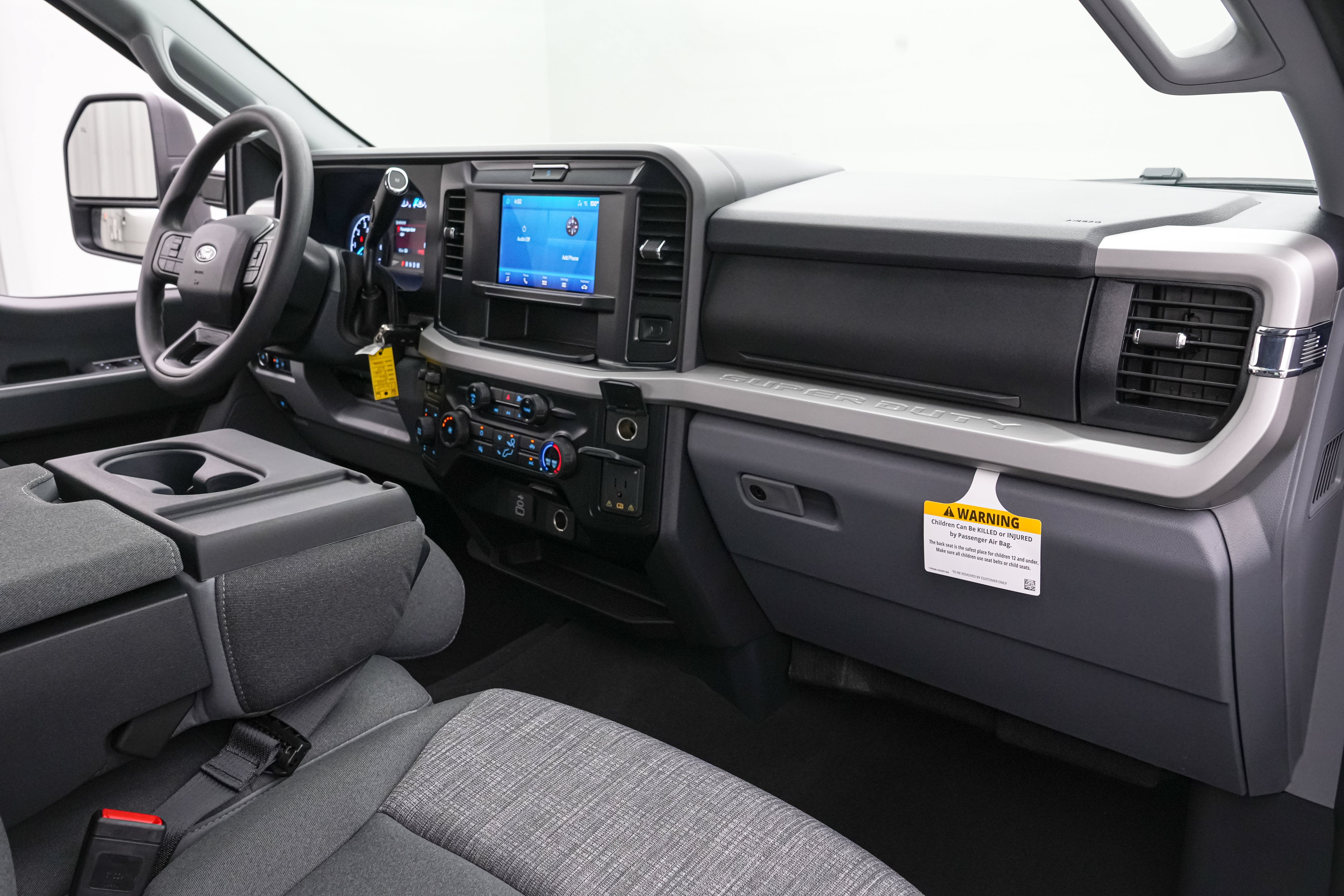2027 Ford Super Duty F-250 SRW XLT