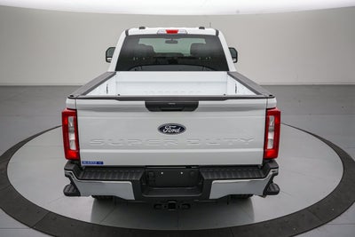 2027 Ford Super Duty F-250 SRW XLT