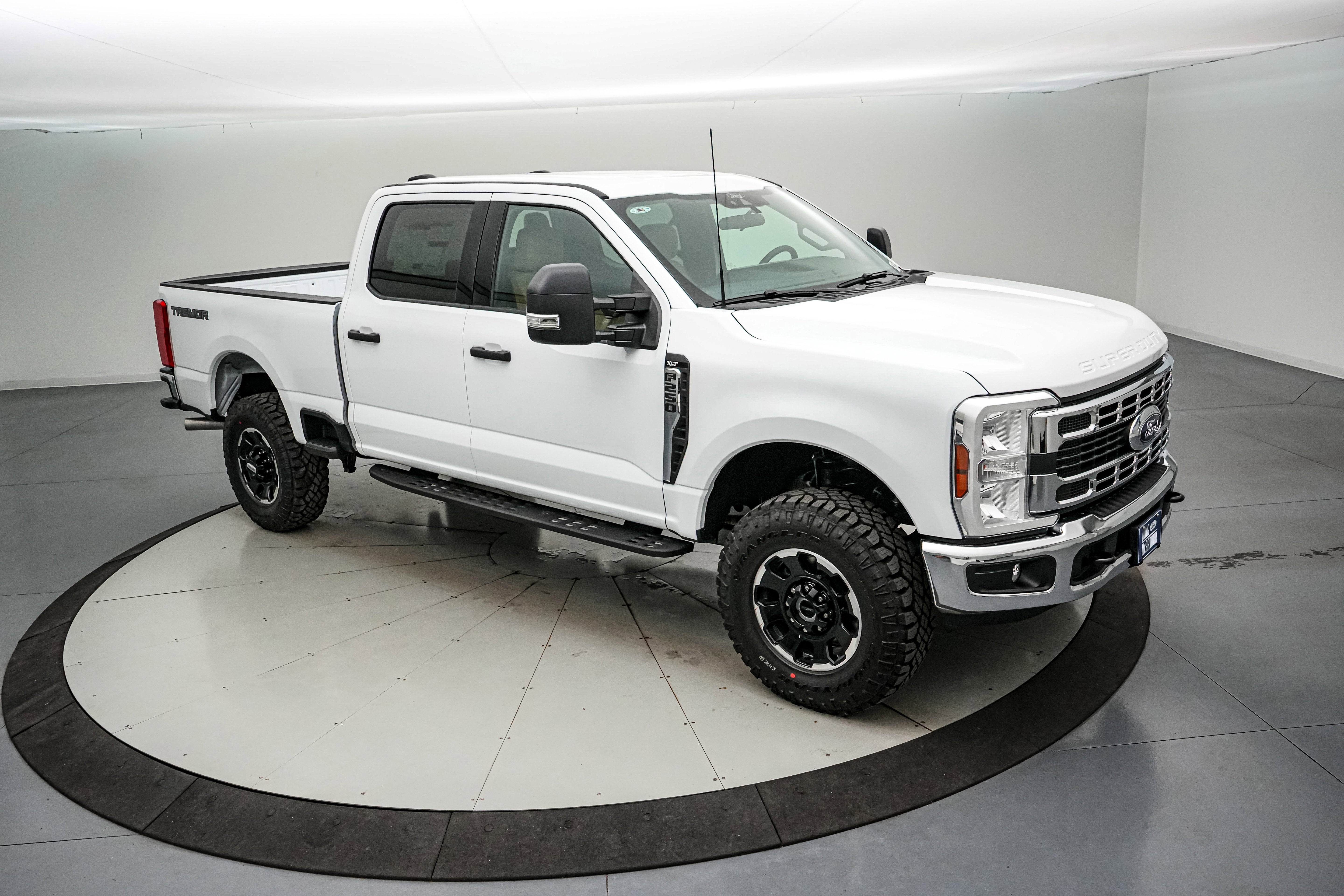2026 Ford Super Duty F-250 SRW XLT Tremor