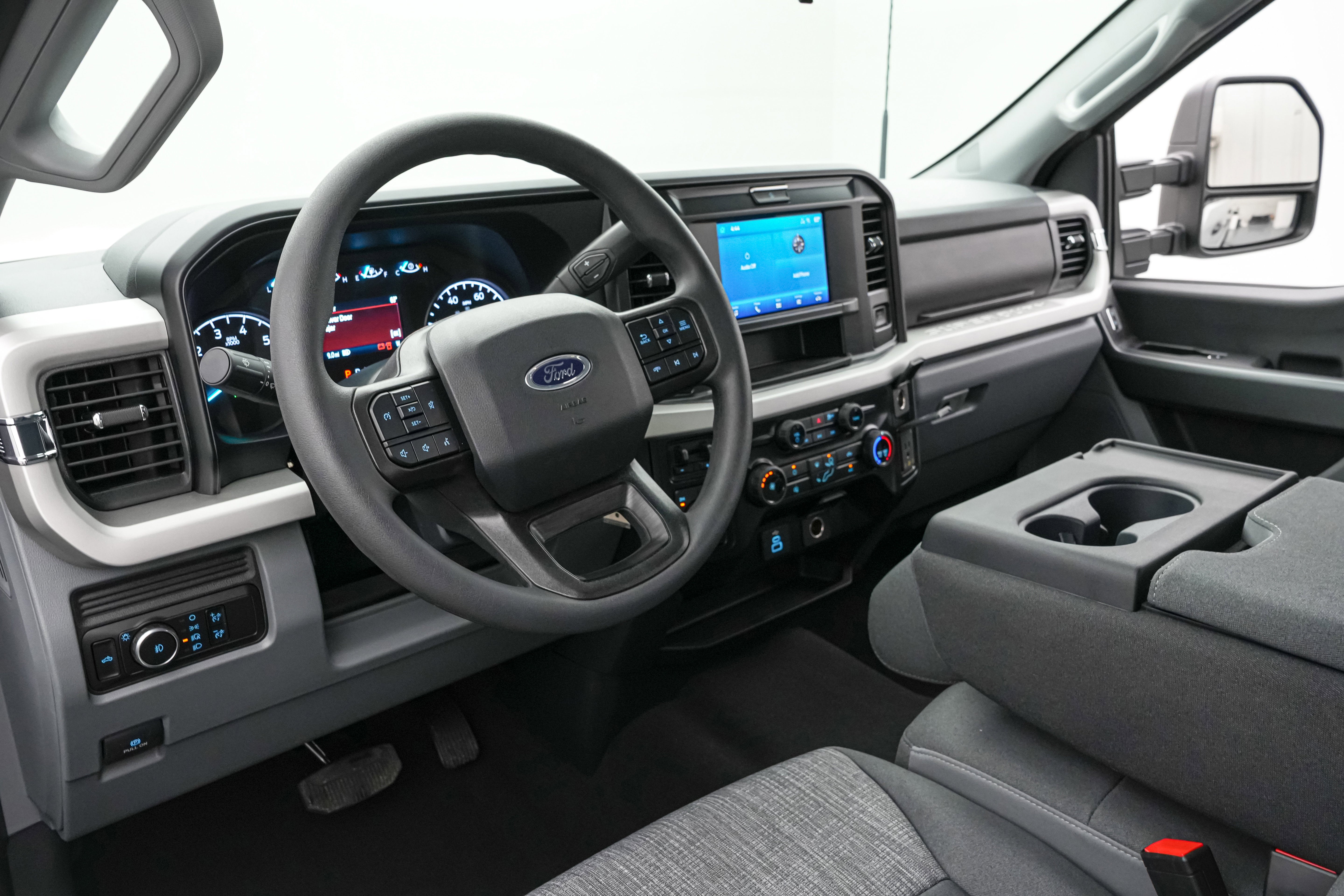 2026 Ford Super Duty F-250 SRW XLT Tremor