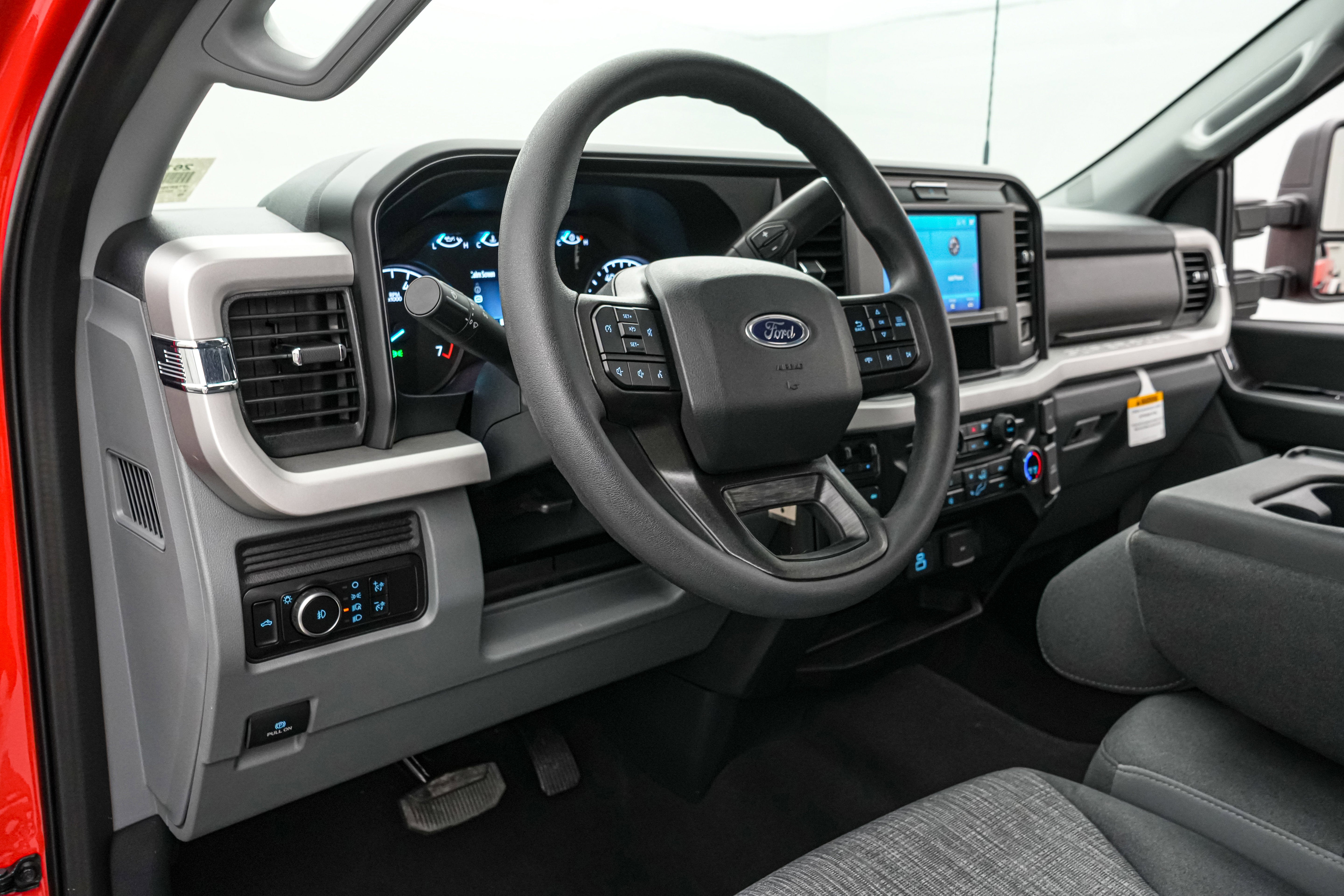 2026 Ford Super Duty F-250 SRW XLT Tremor