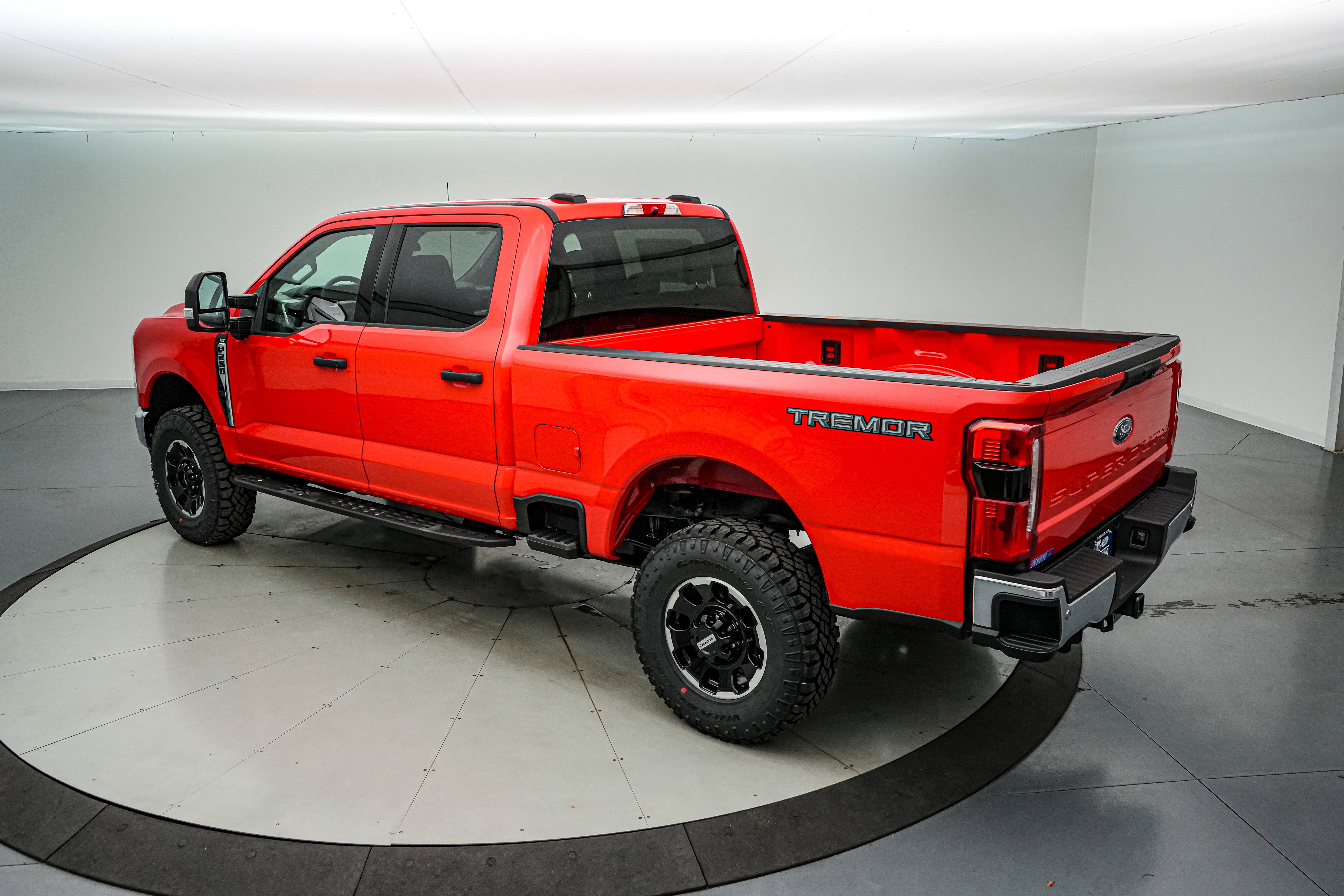 2026 Ford Super Duty F-250 SRW XLT Tremor