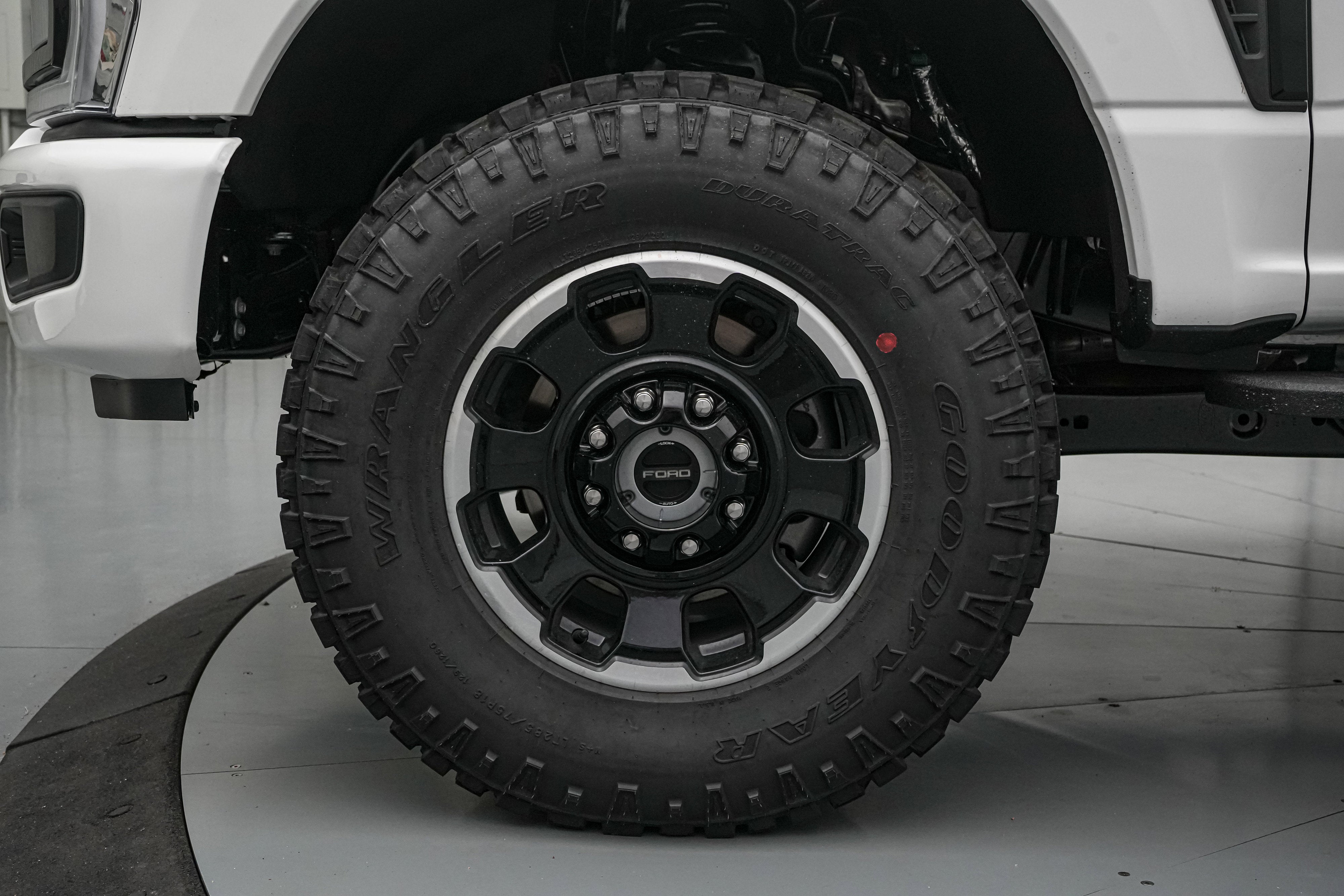 2026 Ford Super Duty F-250 SRW LARIAT Tremor