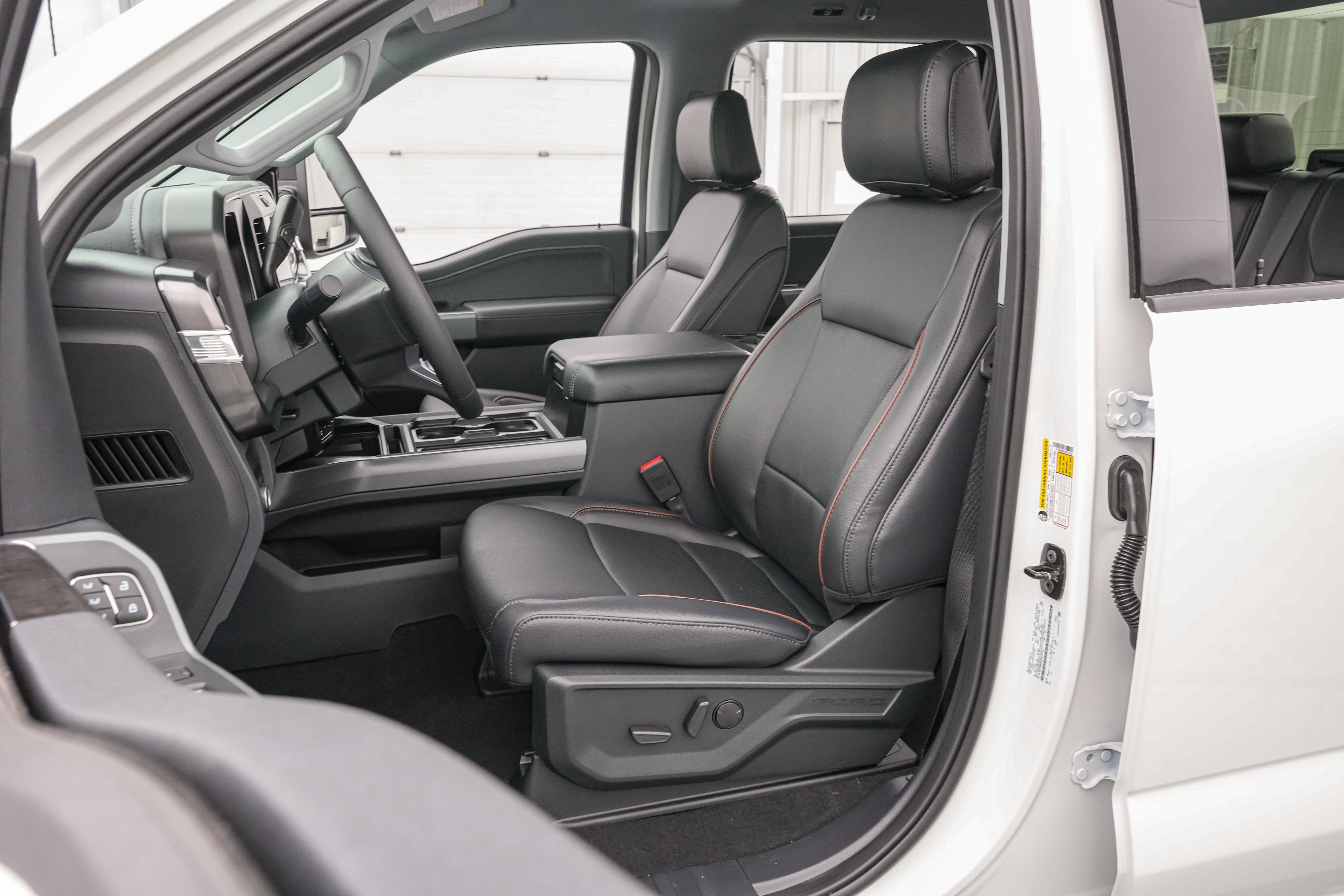 2026 Ford Super Duty F-250 SRW LARIAT Tremor