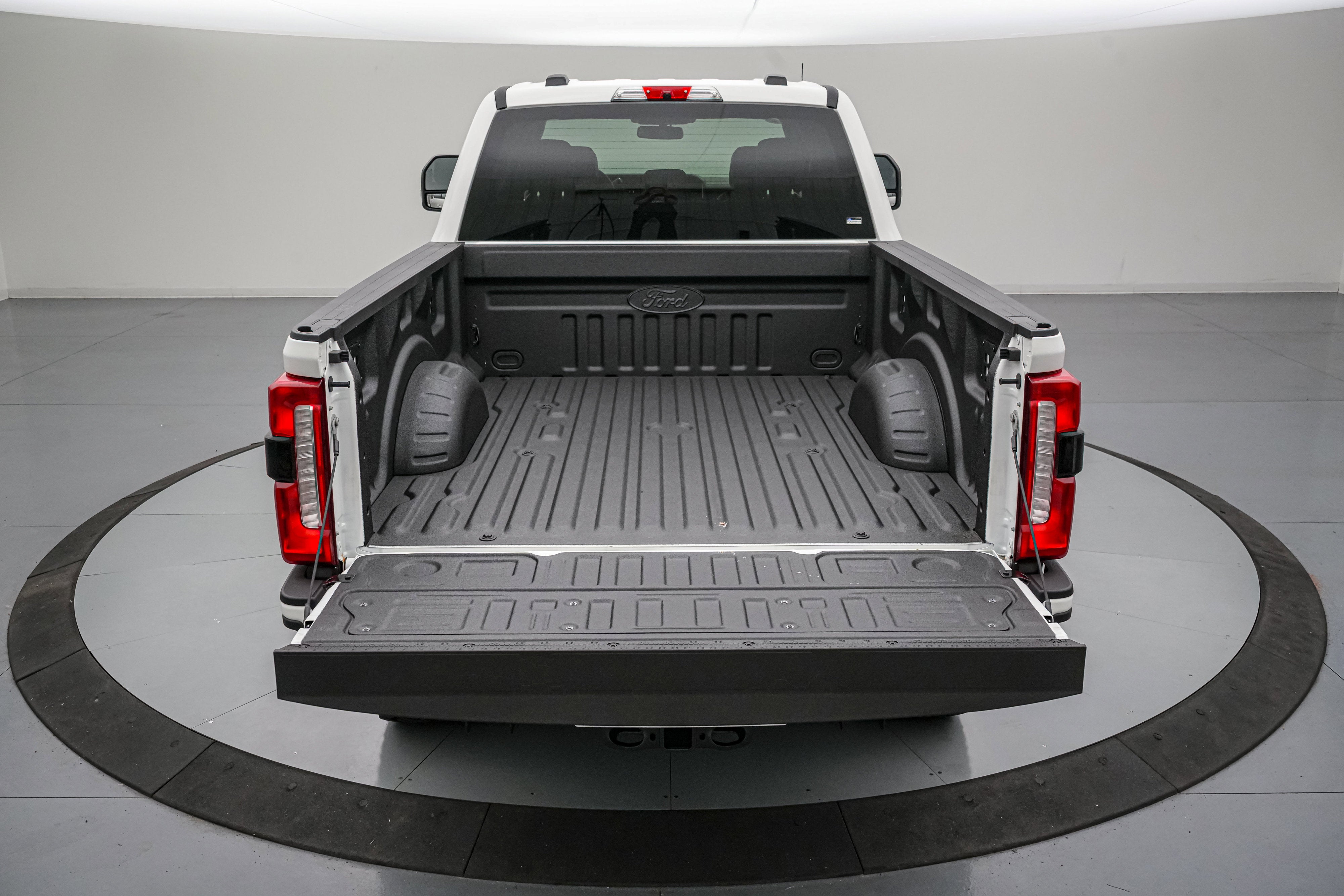 2026 Ford Super Duty F-250 SRW LARIAT Tremor