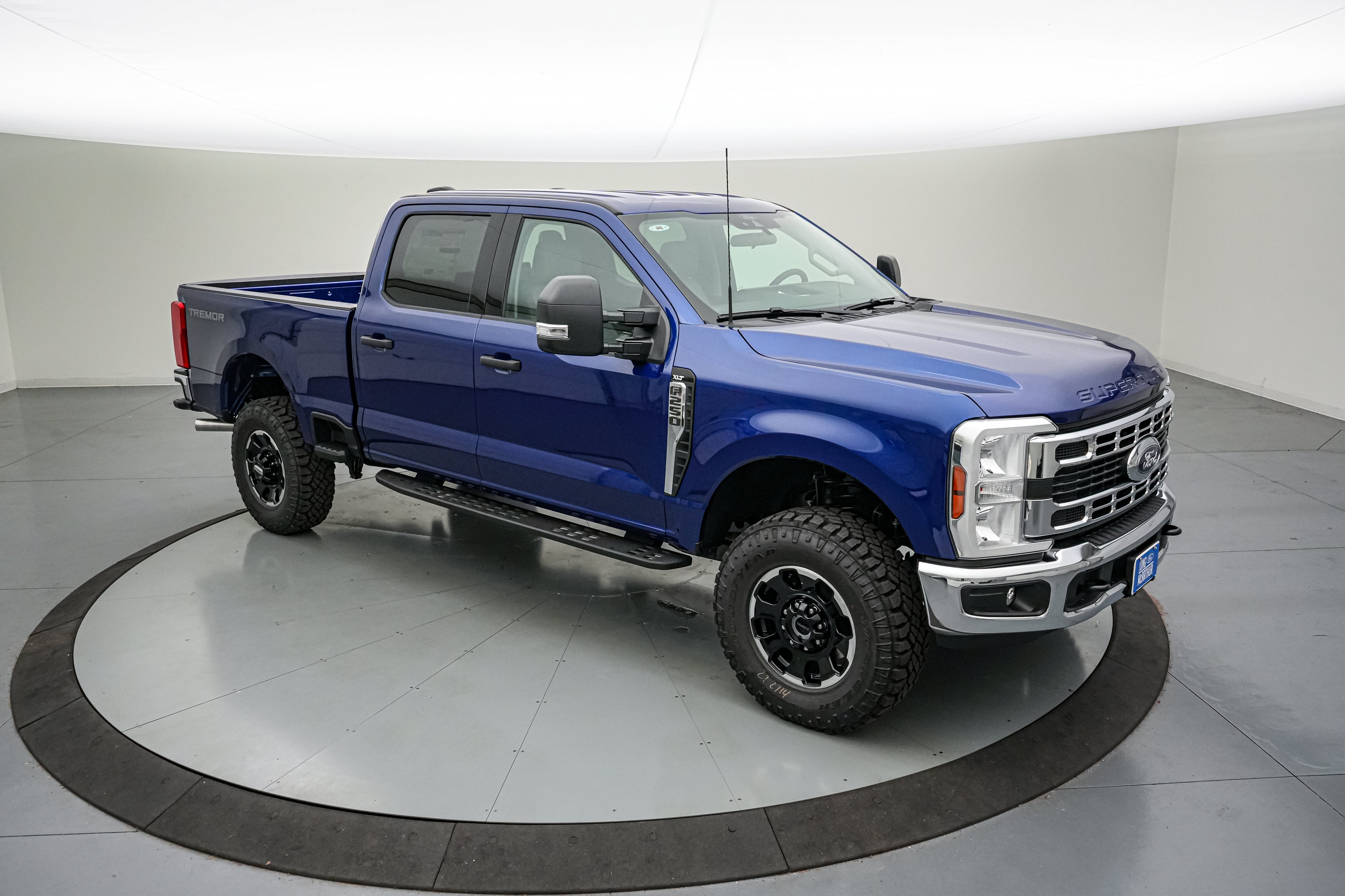 2026 Ford Super Duty F-250 SRW XLT Tremor