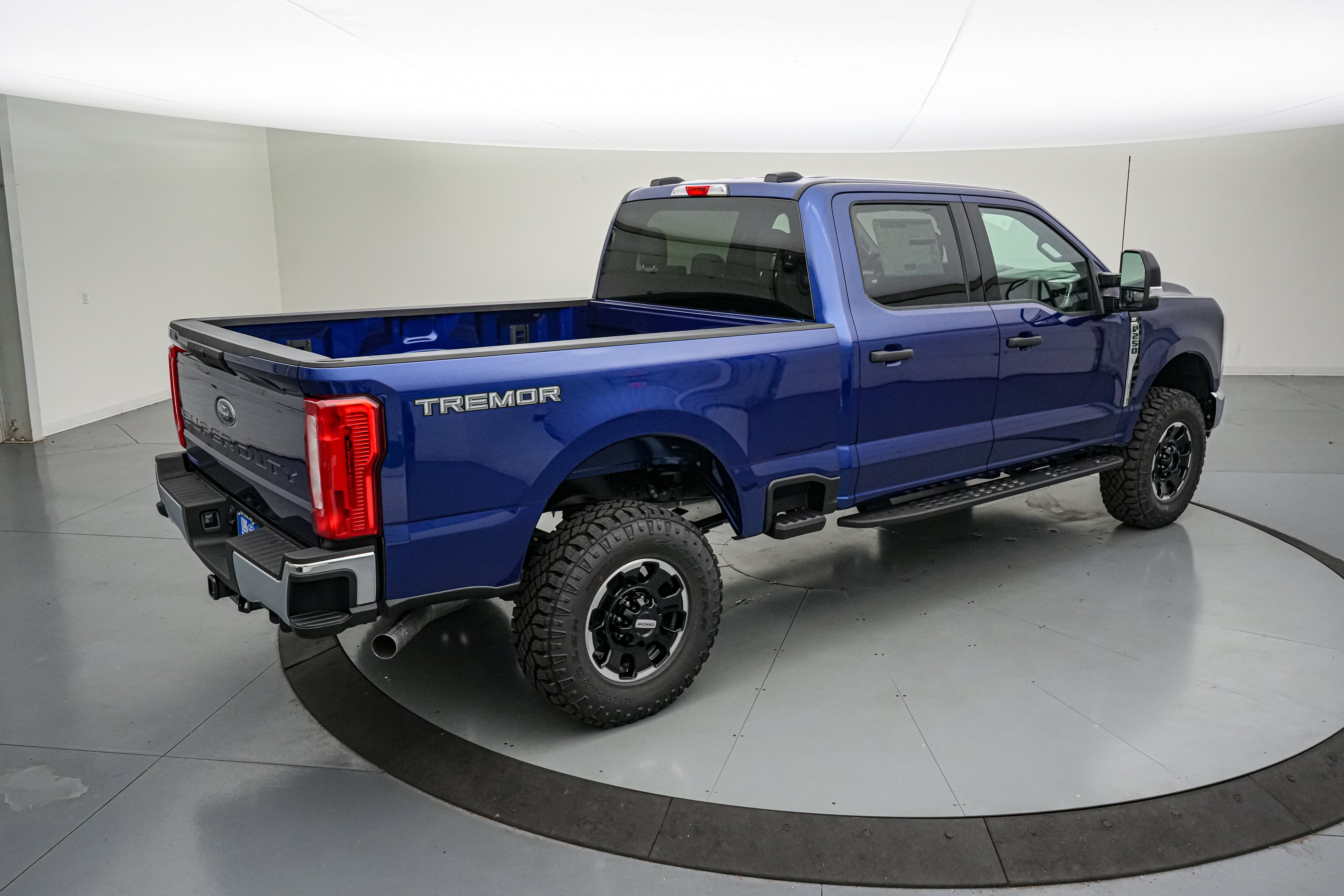 2026 Ford Super Duty F-250 SRW XLT Tremor