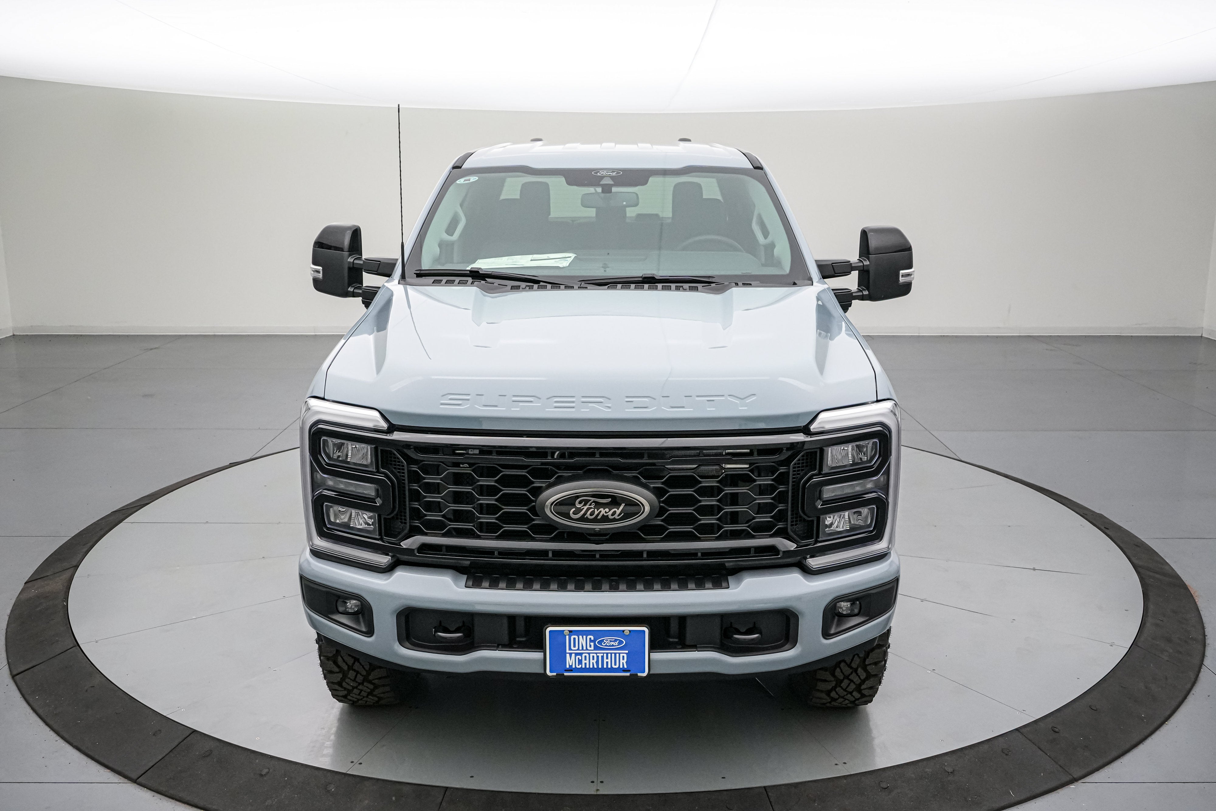 2026 Ford Super Duty F-250 SRW LARIAT Tremor