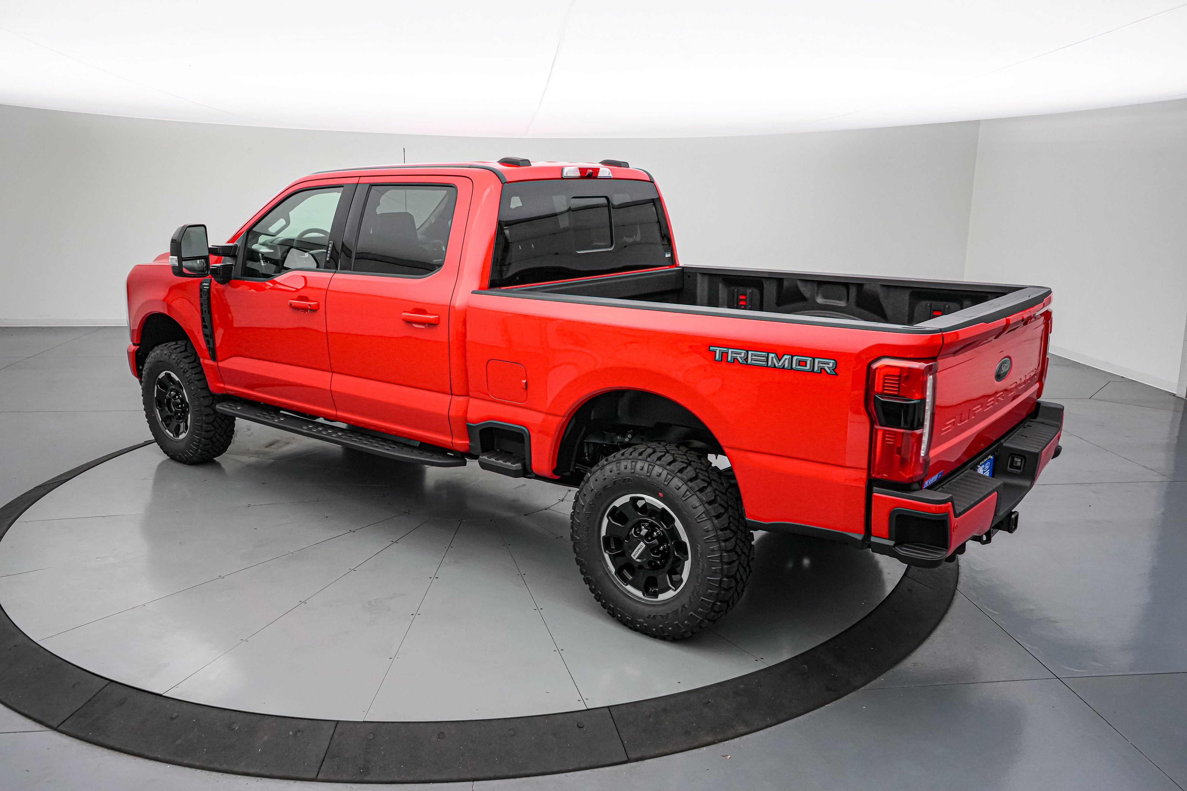 2026 Ford Super Duty F-250 SRW LARIAT Tremor